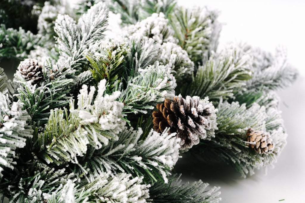 CraftMore Frosted Forest Pine Garland 6 Feet