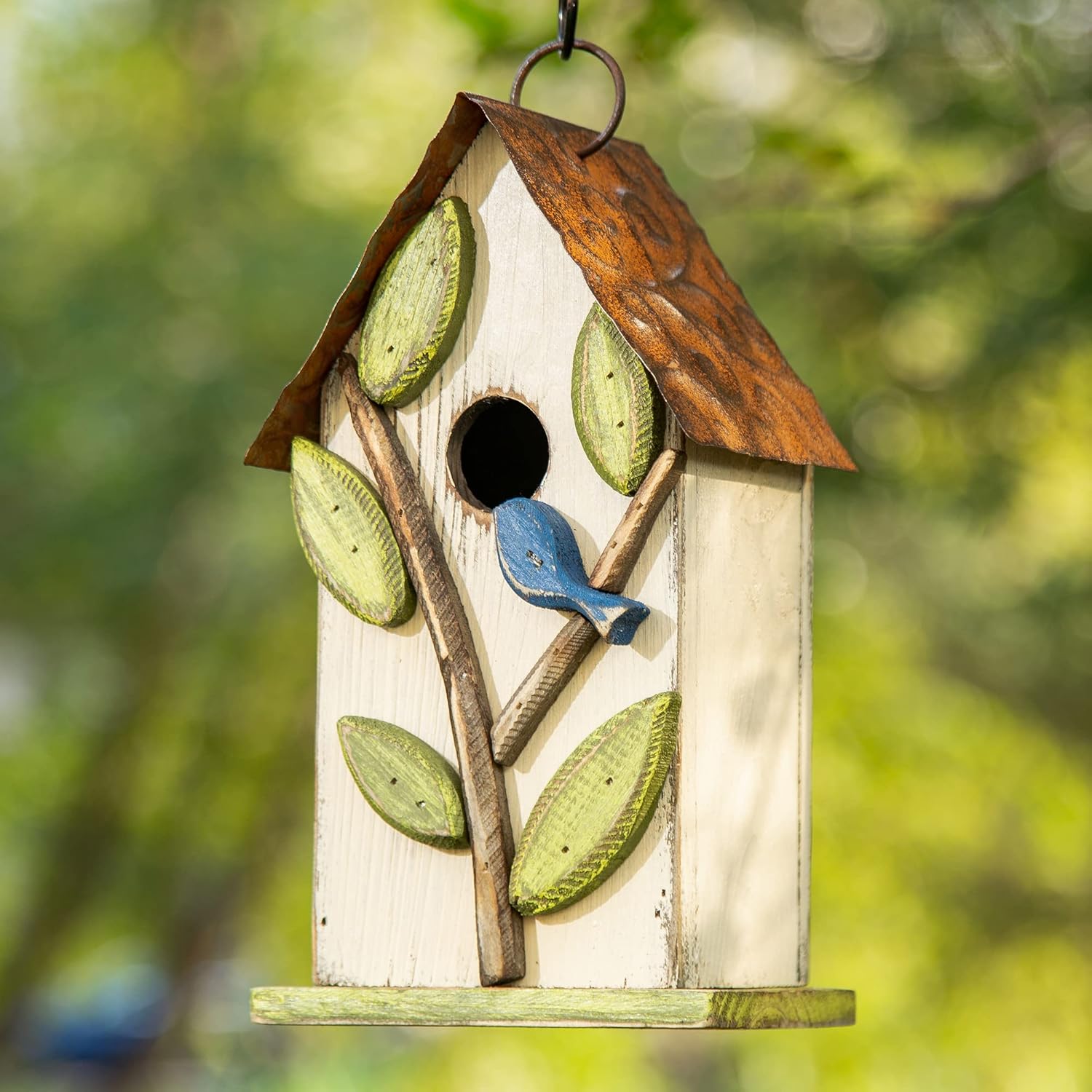 Glitzhome 9.7" H Hanging Birdhouse for Outdoor Patio Garden Decorative Pet Cottage Wooden Distressed Birdhouse, Leaves Rustic White