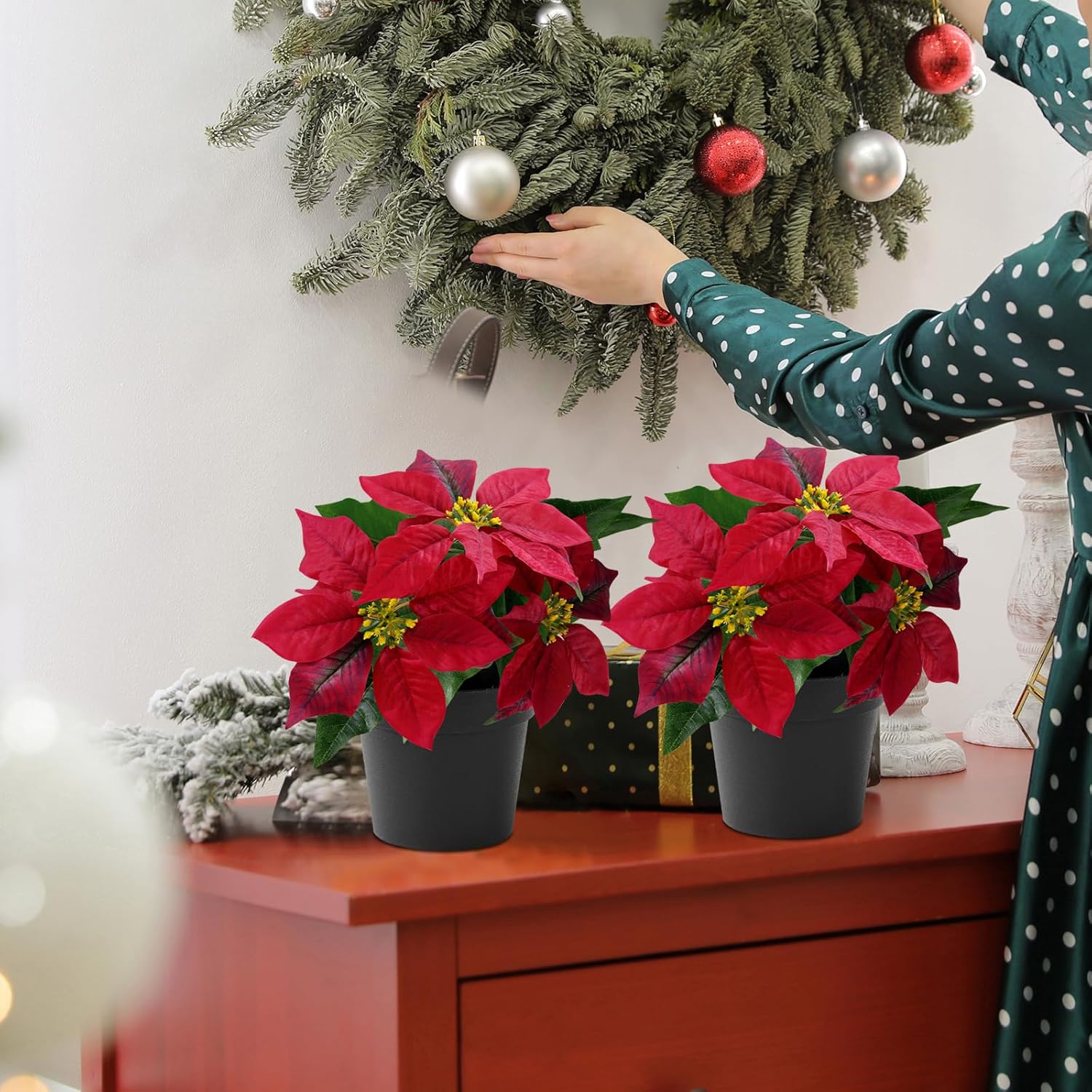 2 Pack Poinsettias Artificial Christmas Flowers Small Red Poinsettia Plant Artificial 9 Inch Faux Winter Flowers for Porch Home Garden Decorations Indoor Outdoor Xmas Ornament