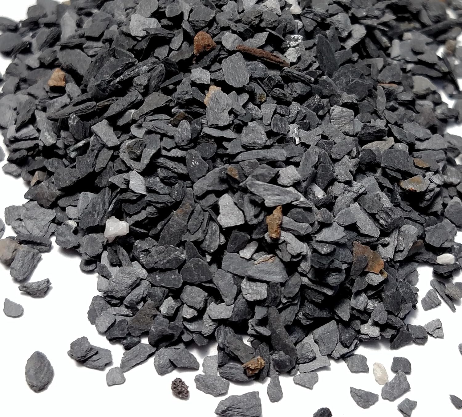 Small World Slate & Stone Natural Coarse Sand Gravel Substrate USA Sourced and Packaged for Aquascaping Planted, Freshwater and Saltwater Tanks - Gravel Size Approx. 1/32" to 1/8" (14 lbs)