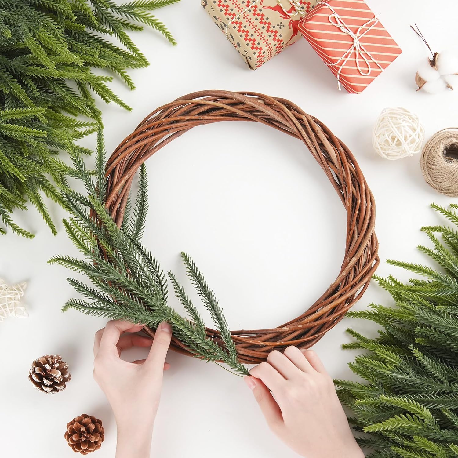 HOHOTIME 30 Pcs Norfolk Pine Stems, Christmas Greenery Branches for Vase, Artificial Pine Picks, Fake Pine Decoration, Faux Sprigs for Garland Wreath Tree Home DIY Xmas Decor