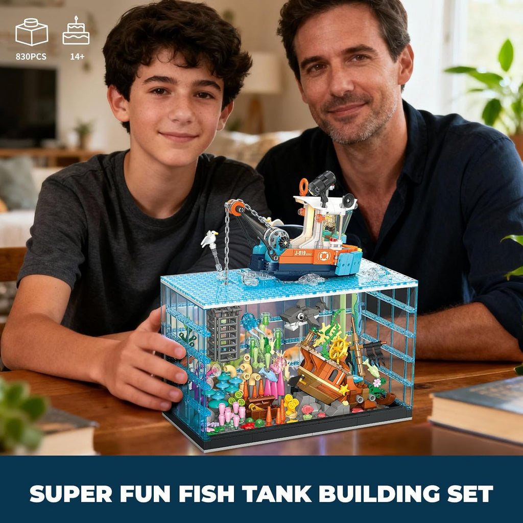 Fish Tank Building Set for Adults, 830PCS Deep Sea Aquarium Building Block Sets with Boat, Compatible with Lego, Education Toys with Shark and Jellyfish, Gift for Kids,Boys and Girls Age 14+