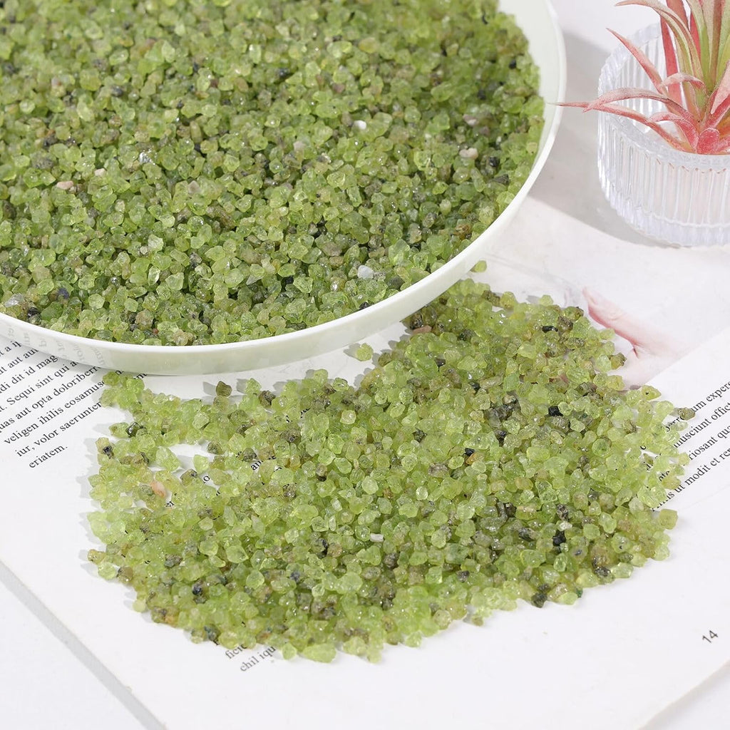 SUNYIK Peridot Tumbled Chips Stone Crushed Crystal Quartz Pieces Irregular Shaped Stones 1pound(about 460 gram)
