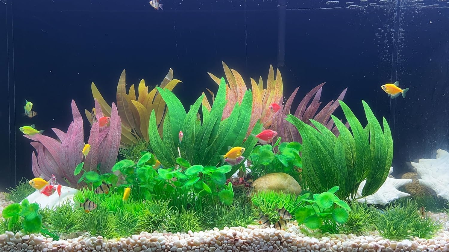 BEGONDIS 2Pcs Artificial Aquatic Plants Set - Lifelike Silk Fabric Leaves for Aquarium Decoration, Easy to Maintain, Vibrant Underwater Garden (Red)