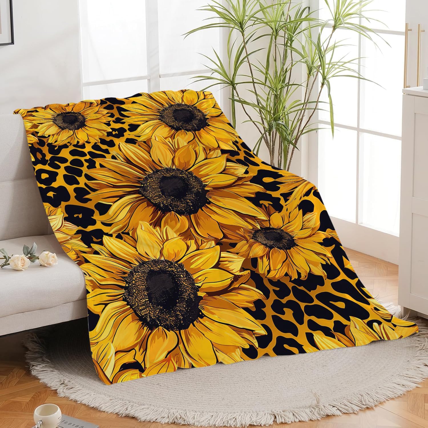 Sunflower Throw Blanket Sunflower Gifts for Kids Girls Boys Adults Women Men Soft Cozy Warm Plush Fluffy Fuzzy Fleece Blanket Birthday Festival Decor 40''X50''