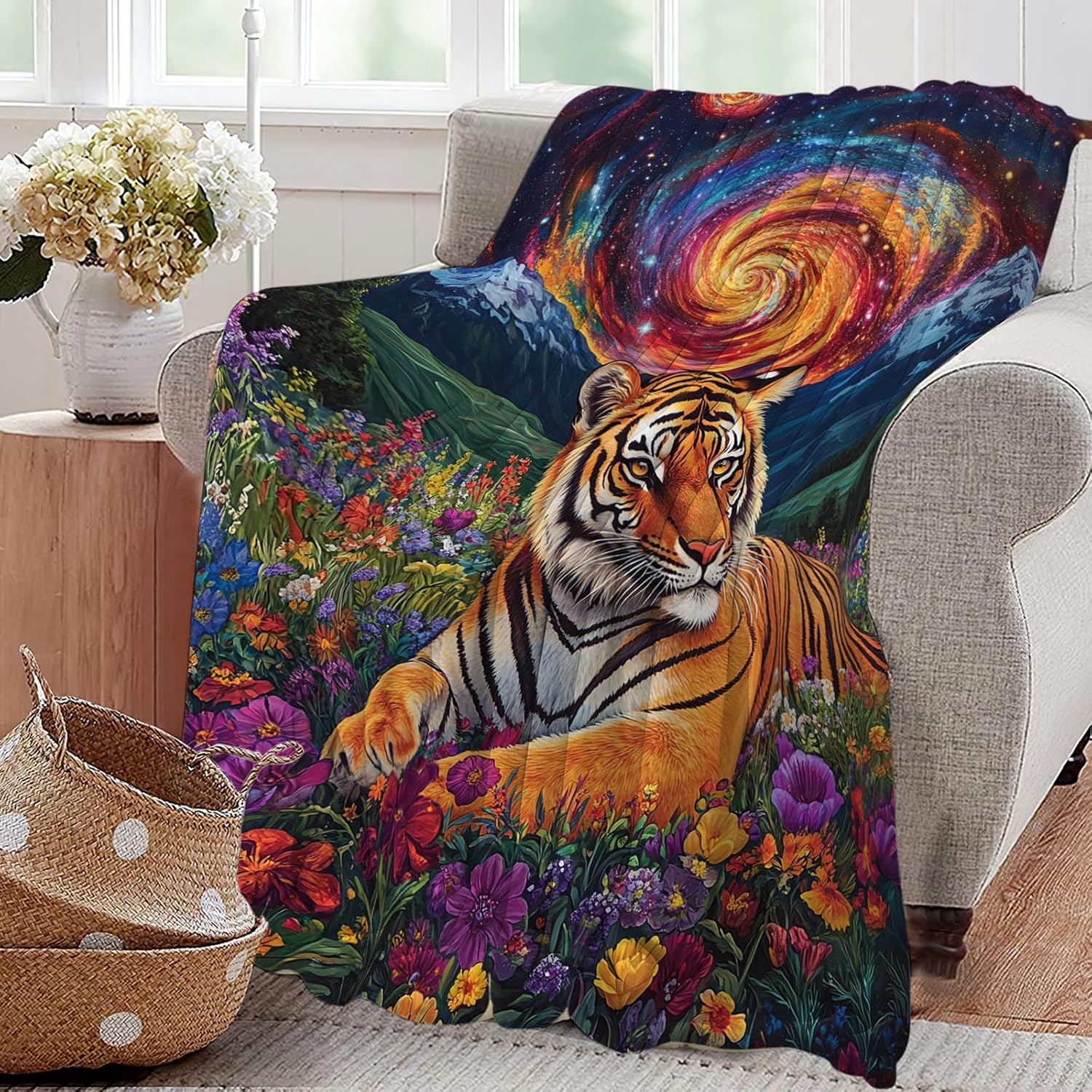 Tiger Blanket Starry Night Floral Animal Throw Blankets Gifts for Girls Boys Kids Tiger Lover Soft Cozy Fleece Plush for Couch Sofa Bed 60"x50"