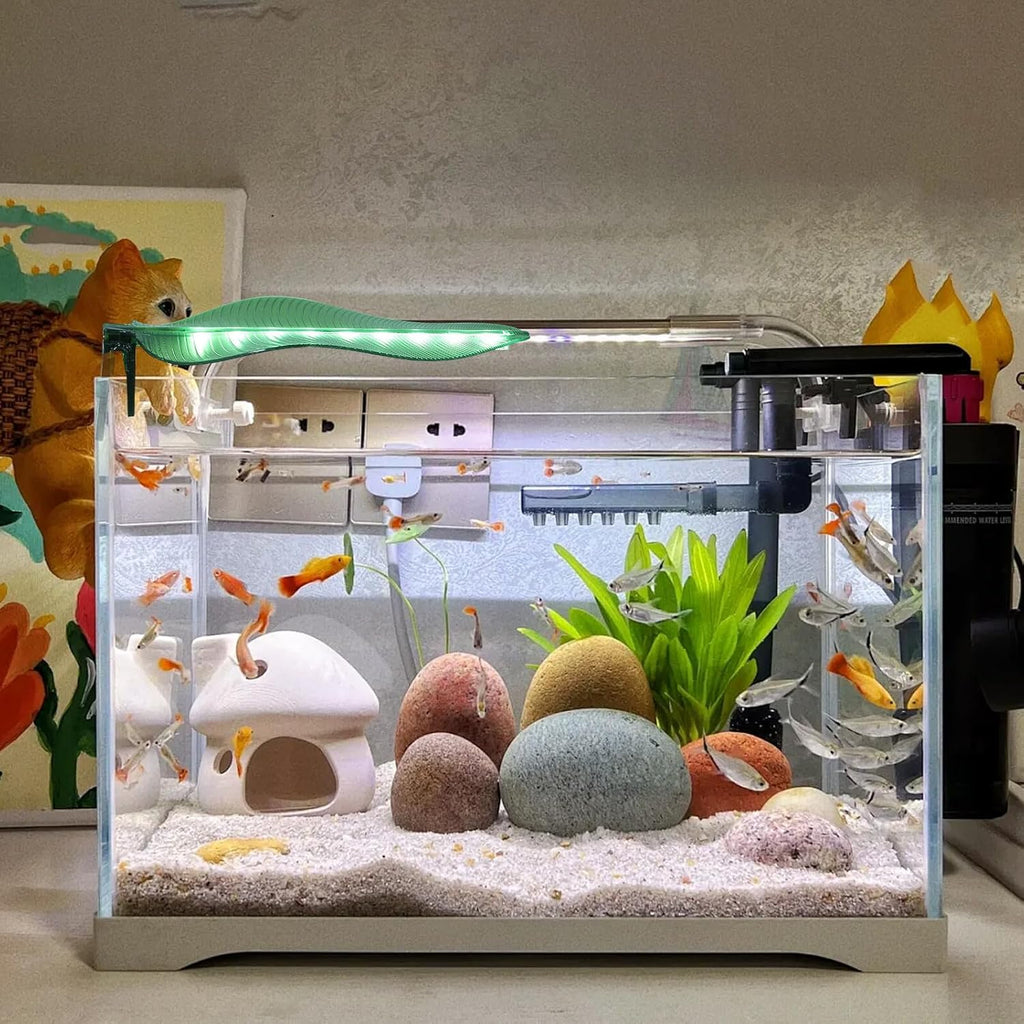 High Brightness LED Fish Tank Light USB-Powered Aquarium Lamp Compact Aquarium LED Lighting Small Tanks Thickness Portable Energy-Saving Fish Display