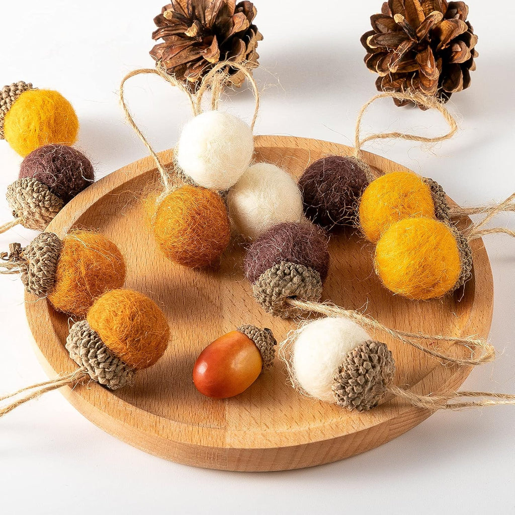 Boao 18 Pcs Felt Acorn Ornaments Fall Thanksgiving Wool Pom Acorn Ball Decor Hanging Pine Cone Garland with 32.8 ft Rope for Christmas Tree Woodland Farmhouse Mantel Wall Decor