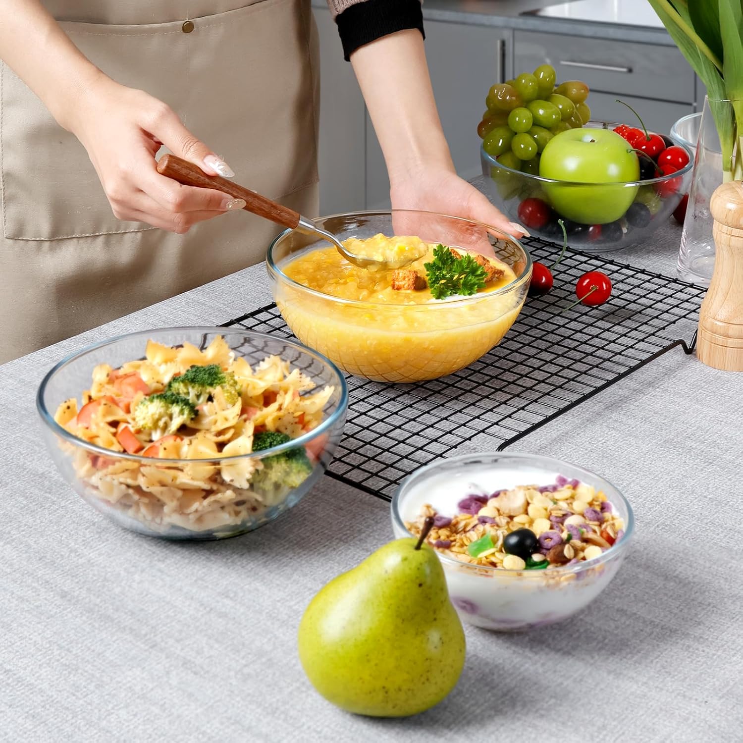 NUTRIUPS 7 Inch Medium Glass Prep Bowls, Tempered Glass Bowl Set of 4 Microwave and Oven Safe (7 inch, Set of 4)