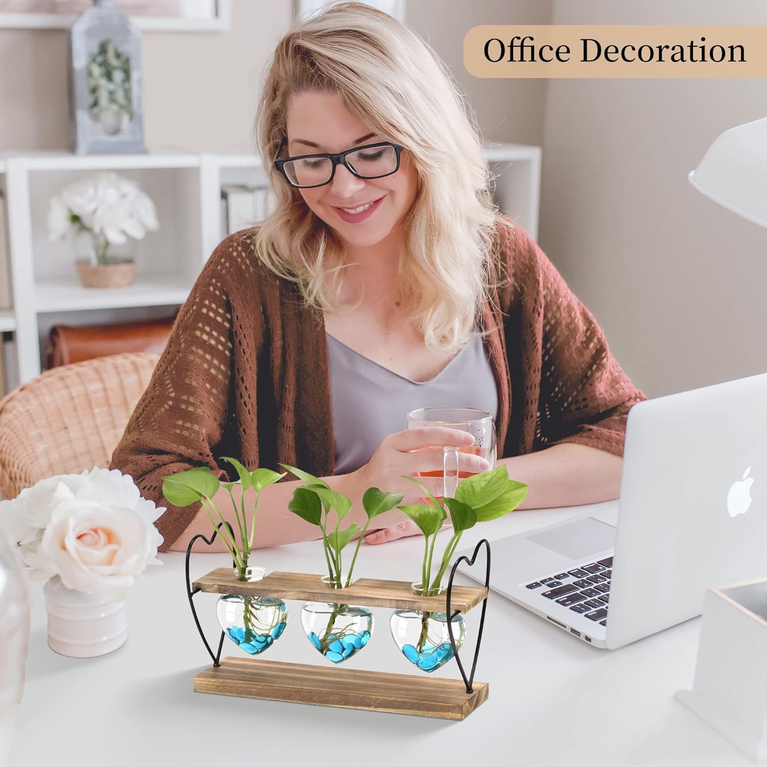 takfot Plant Propagation Station with Wood Stand, Terrarium Tabletop Glass Planter for Hydroponics Air Plants Home Decor, Plant Holder Lover for Mother Family Women 3 Heart Shaped Vase