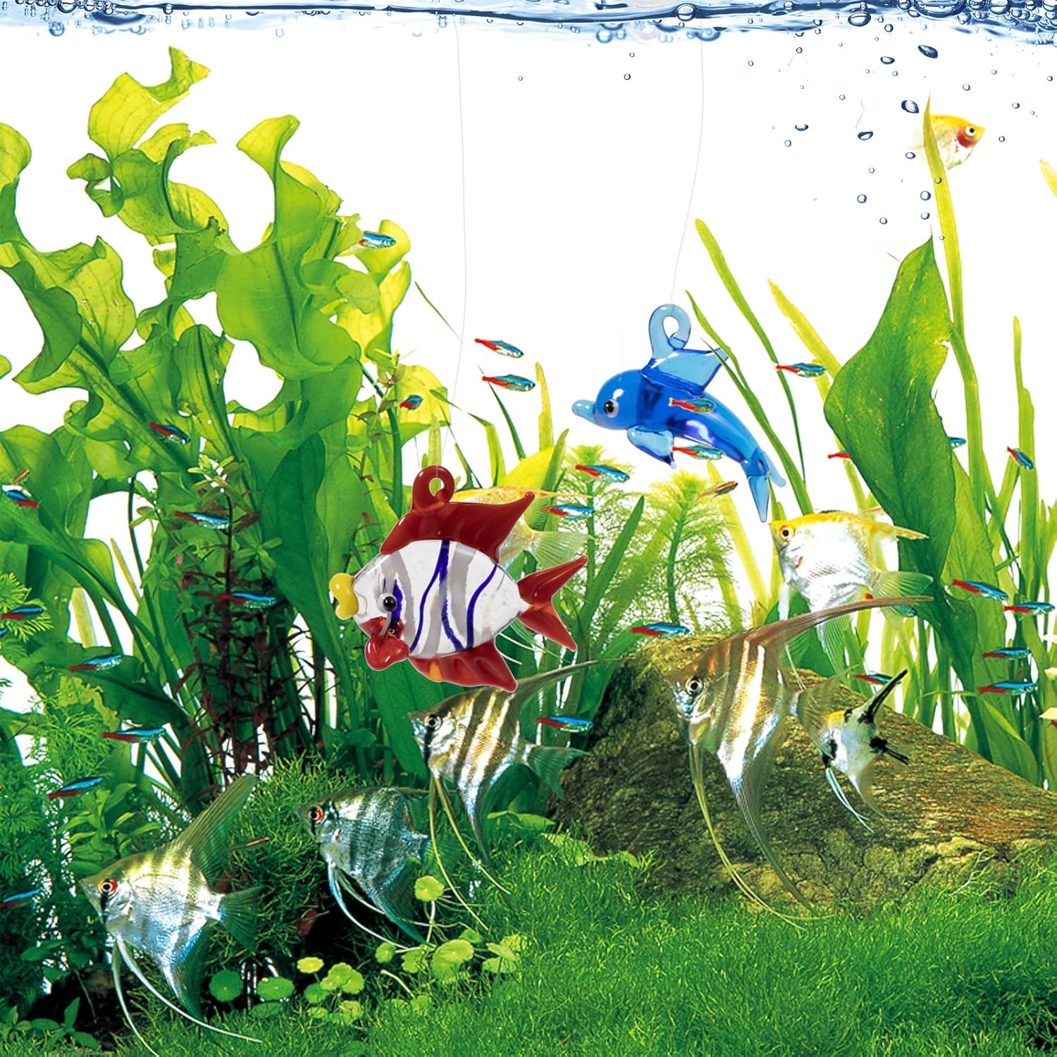 Aquarium Ornament, Cute Fish Tank Decorations Floating Fish&Dolphin with Floating Device, Glass, 2 Pack, Red and Blue, Fish Tank Accessories