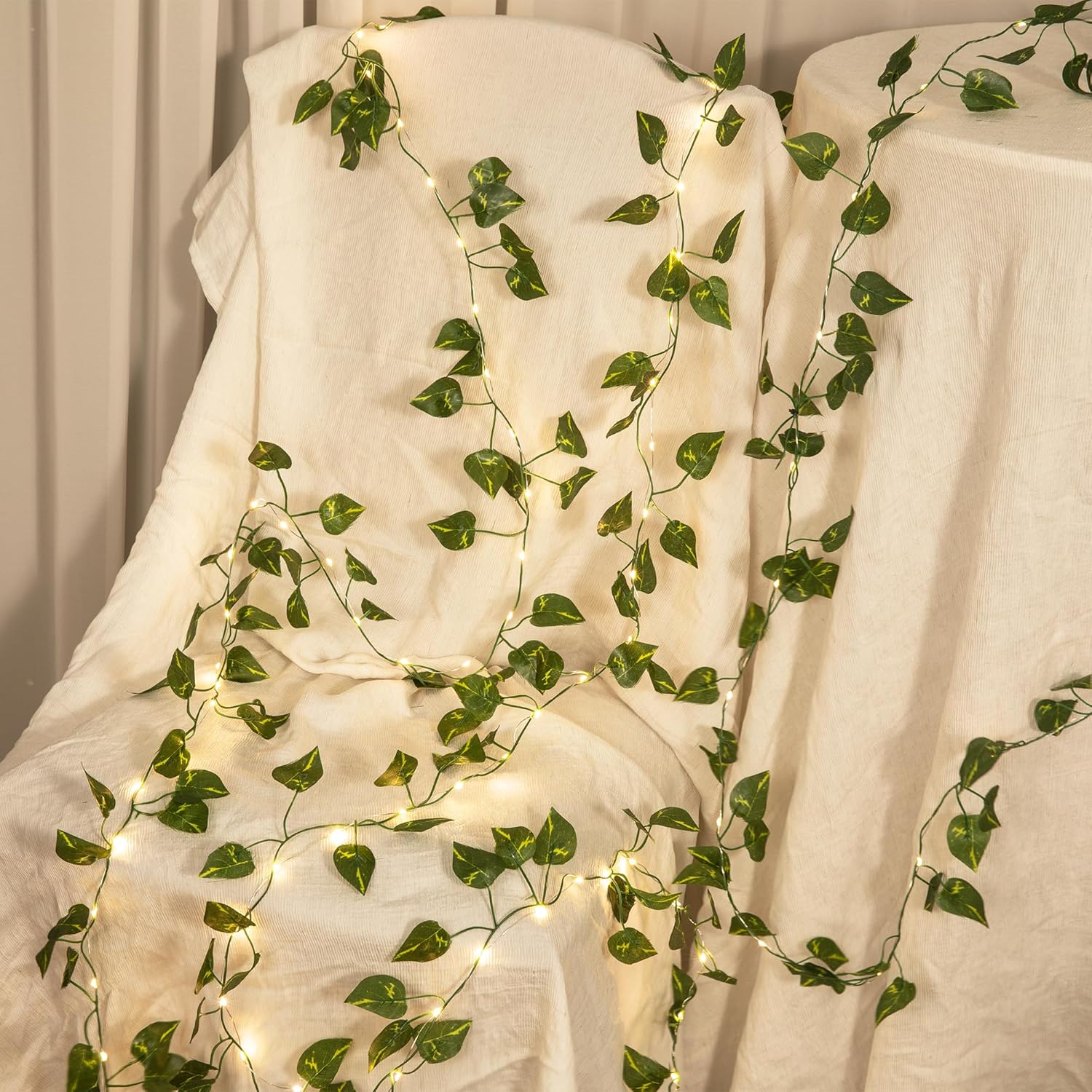 33 Ft Vine with Pothos String Lights Battery Operated, 8 Flashing Model Waterproof 100 LEDs Artifical Ivy Leaves Vine String Light for Garland Bedroom Wedding Party Holiday Patio Decor
