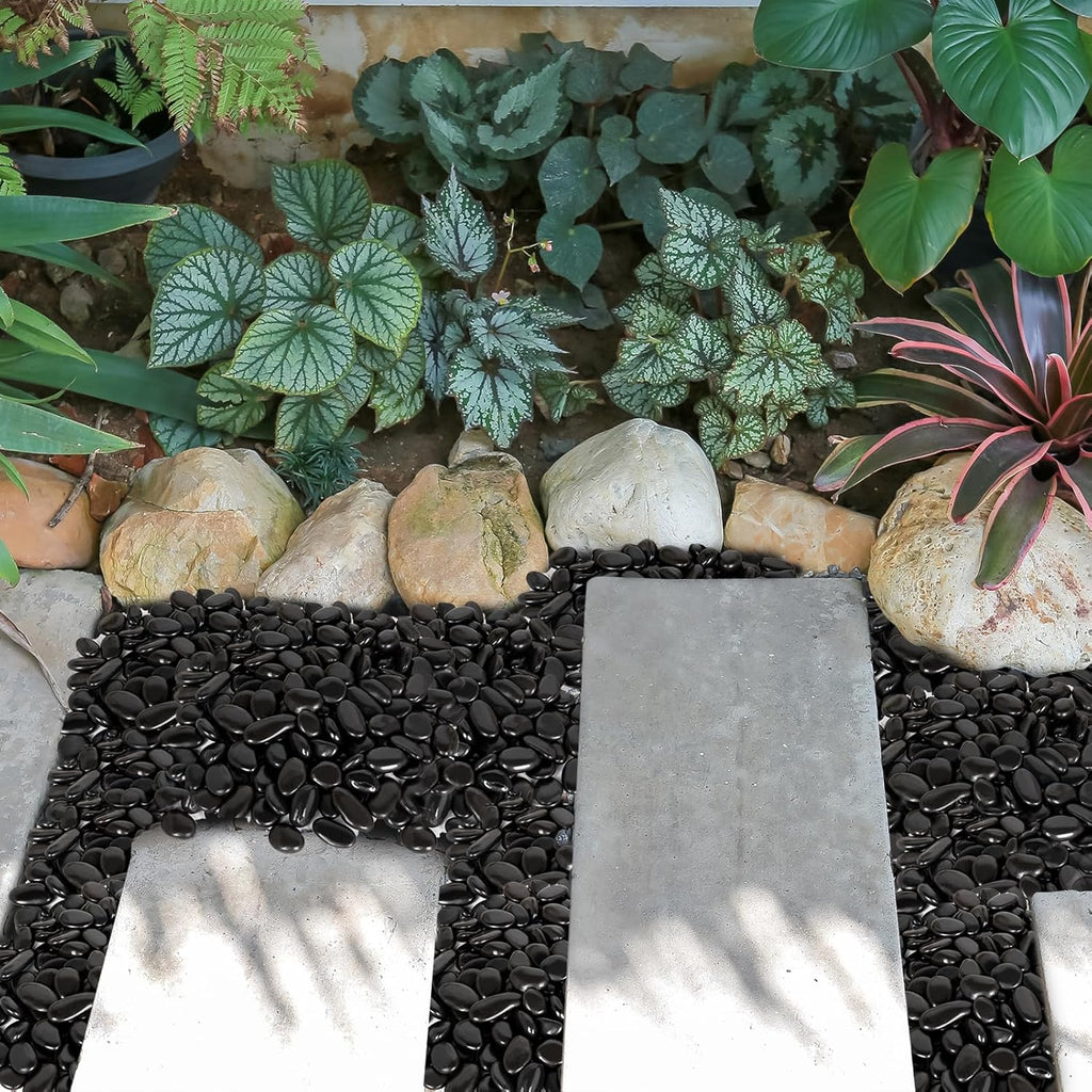 GASPRO 15lb Black River Rocks for Landscaping Outdoor, Polished Black Pebbles for Planters - 1 to 2 Inch, Large Decorative Stones for Garden Decor