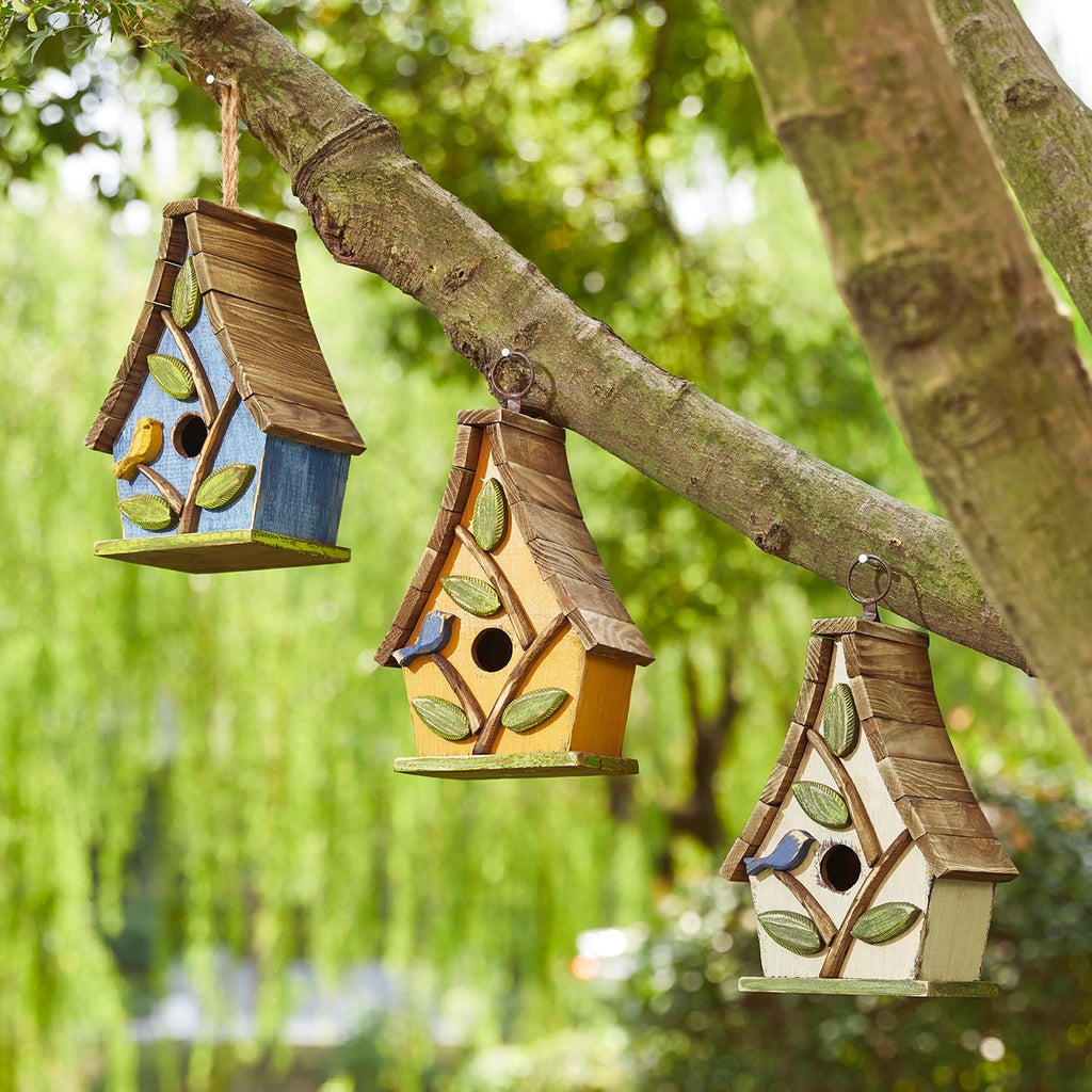 Glitzhome Bird Houses for Outdoors, Solid Wood Bluebird Houses for Outside, 9.5" H Garden Decorative Hanging Birdhouse with Natural Wood Pallet Roof for Finch Swallow Wren Chickadee,Washed Yellow