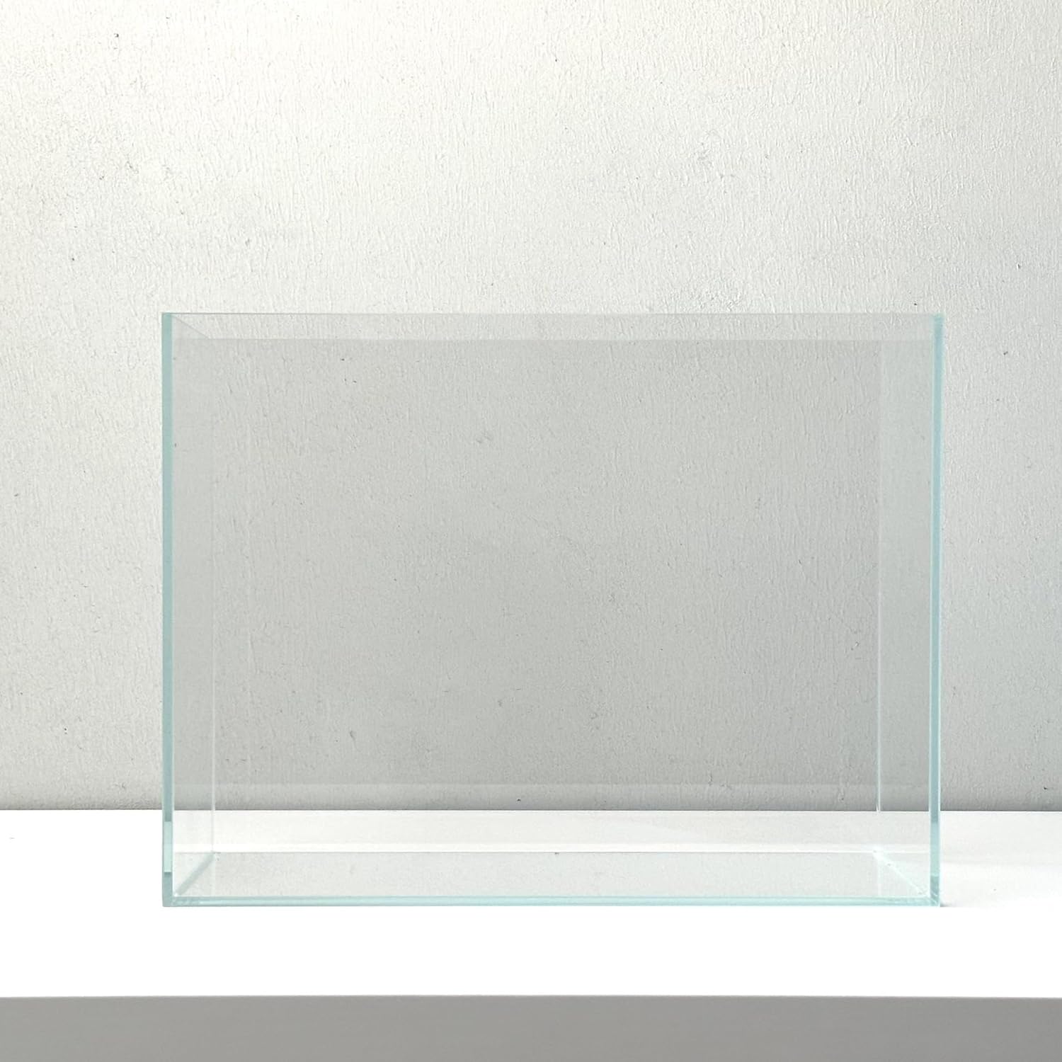 Nano Aquarium kit, Small Betta Fish Aquarium, 2.2 Gallon Rimless Glass Fish Tank with Filter, Light, and Aquascaping Decorations (Transparent, Complete)