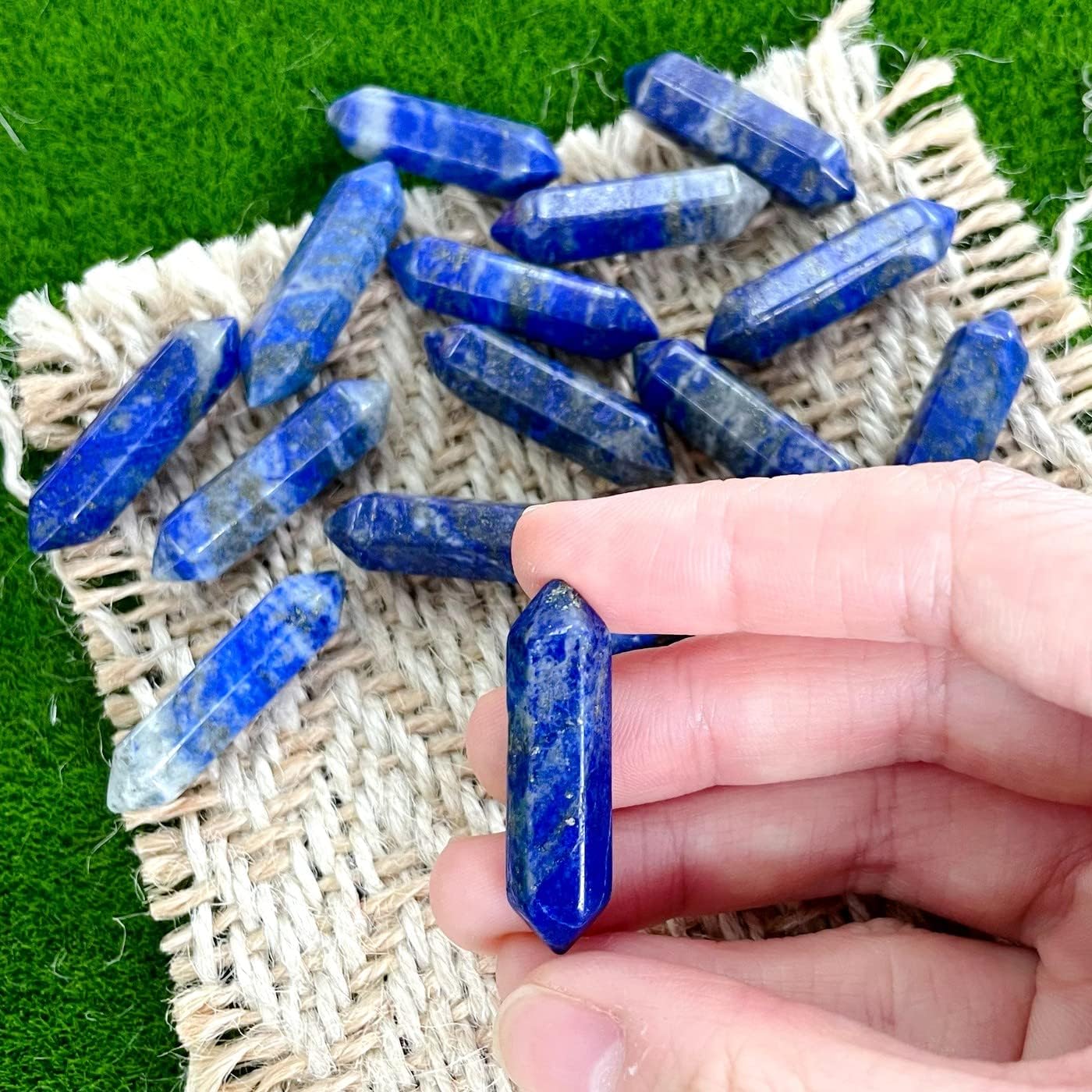 ZHIYUXI Lapis Lazuli Crystal Lapis Lazuli Stone Gemstone Healing Crystals Tumbled Polished Energy Reiki Healing Stone Wholesale Crystal Wands Decor Gifts 10 Pcs