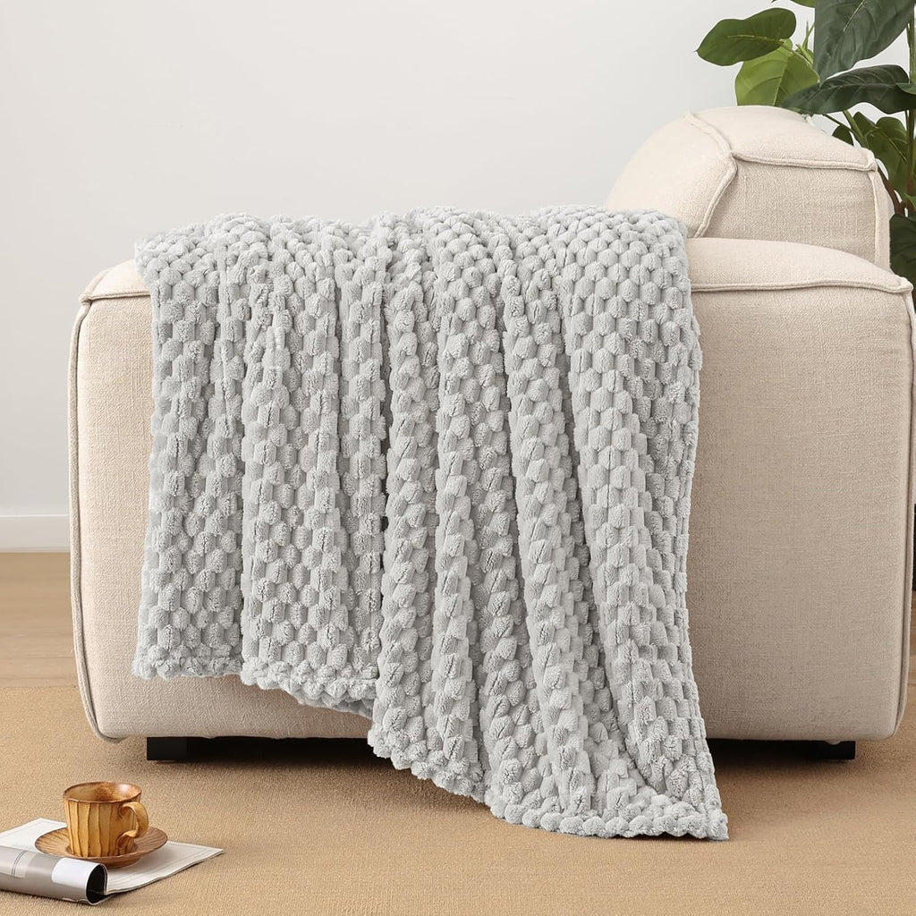 PHF Ultra Soft Flannel Fleece Throw Blanket, Lightweight 3D Jacquard Fleece Blanket, No Shedding, No Pilling, Luxury 340GSM Aesthetic Fluffy Cozy Throws for Couch Room Decor, 50"x60", Light Grey