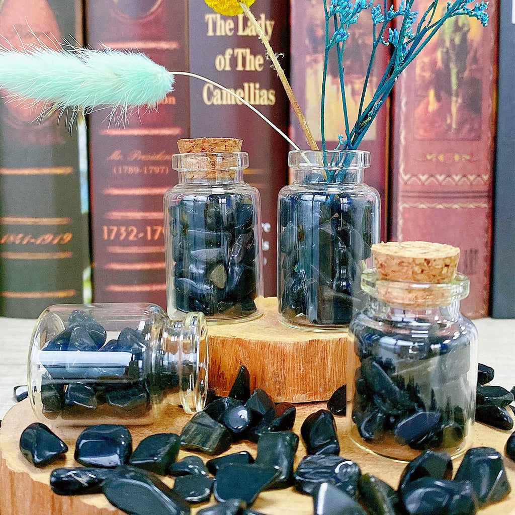 QINJIEJIE 400G Black Obsidian Crystal Polished Rocks 0.3-0.4" Tumbled Stones Chips Stone Crushed Quartz Natural Gem Home Decoration Aquarium Plants Cacti Vase Filler Landscape Bottom Ornament 0.9lb