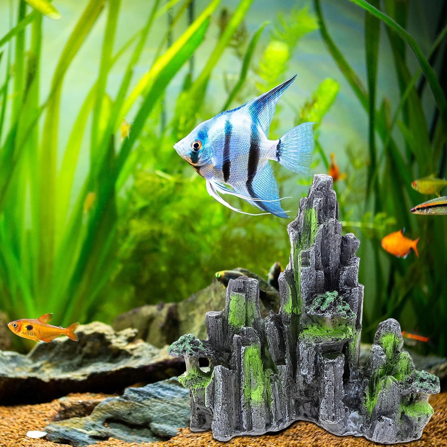 Aquarium Rock Mountain Decoration, Resin Fish Tank Ornament with Realistic Rock Design, Beta Fish Cichlids & Shrimp Hideout Play, for 5 to 20 Gallons Aquarium Landscape Decor (3.5 x 6.2 x 6.1in)