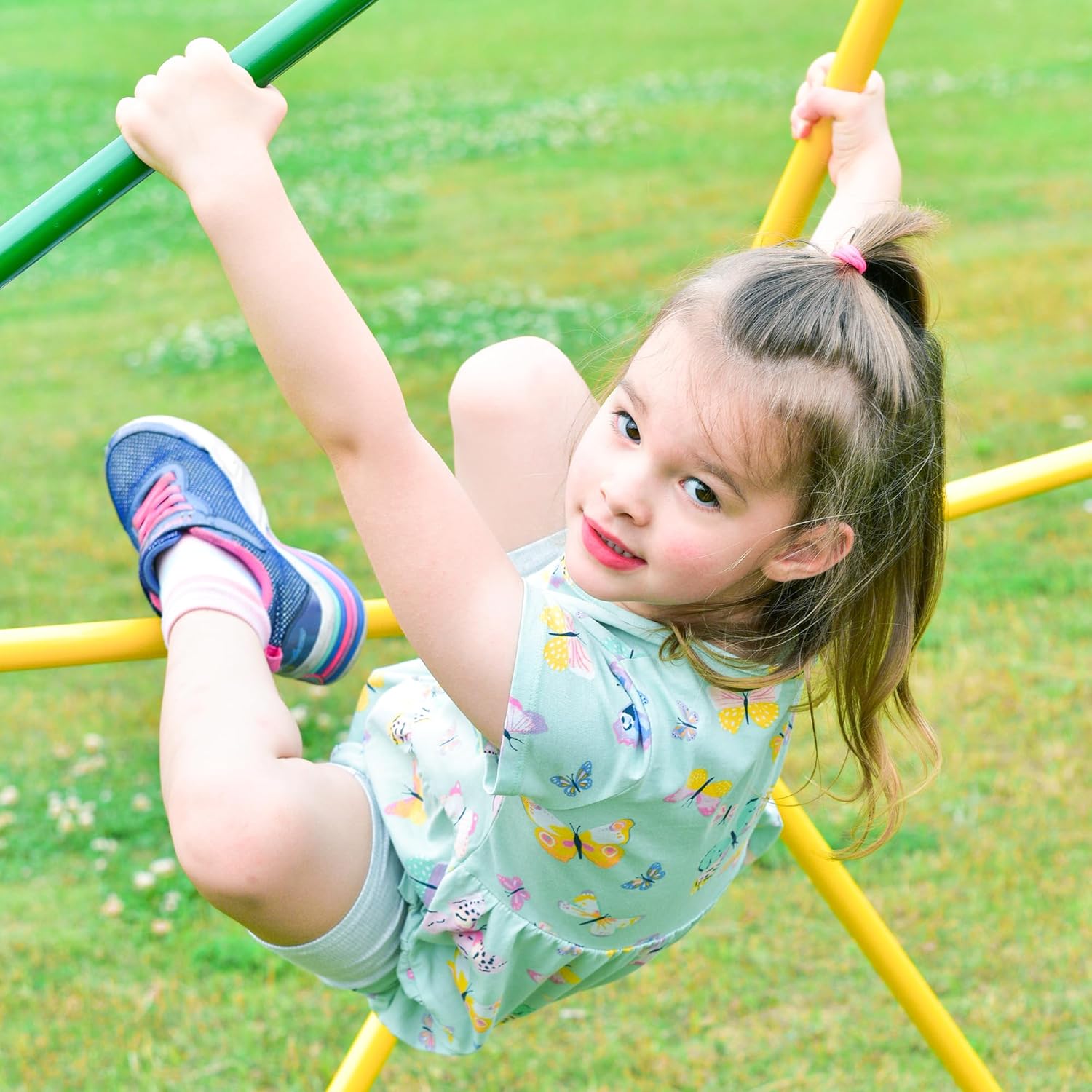 Merax 13FT Climbing Dome, Outdoor Dome Climber for Kids 3-10 Supporting 1000 lbs, Easy Assembly Playground Jungle Gym Backyard Play Equipment