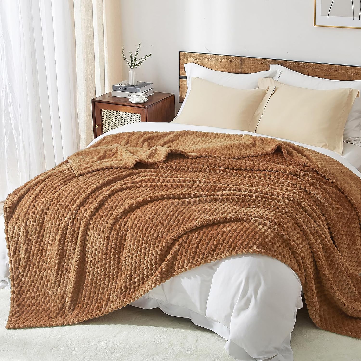 PHF Ultra Soft Flannel Fleece Blanket King Size, Lightweight 3D Jacquard Fleece Blanket, No Shedding, No Pilling, Luxury 340GSM Aesthetic Fluffy Cozy for Bed Room Decor, 108"x90", Terracotta