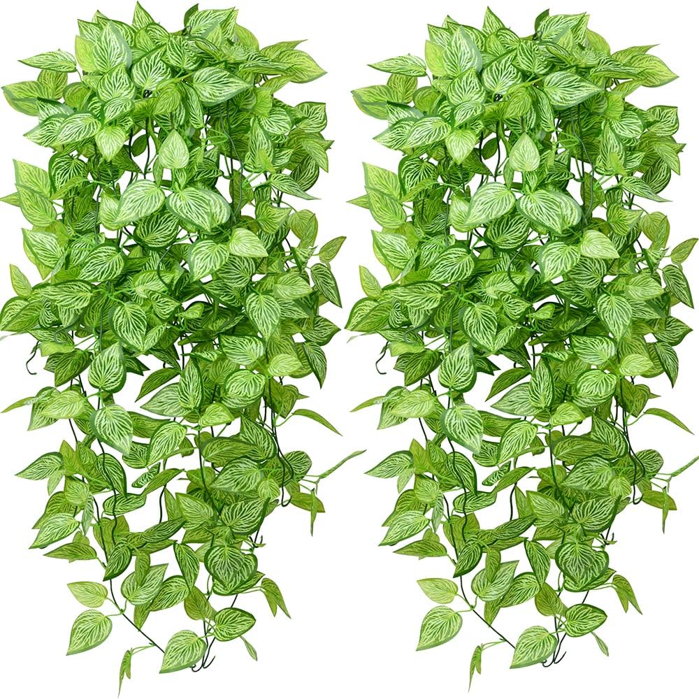 Artificial Hanging Plants 2pcs Fake Hanging Plant Artificial Faux Plant Outdoor UV Resistant Plastic Plants (Green)