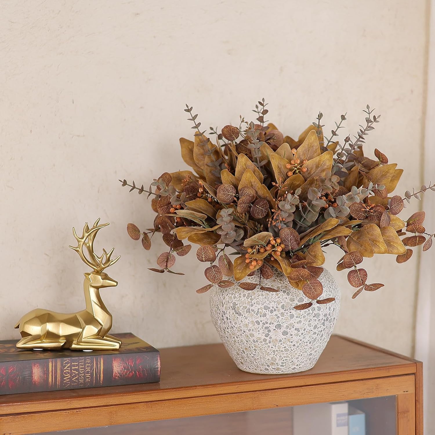 YXZZWL 110 Pcs 5 Kinds Mixed Artificial Eucalyptus Stems and Faux Berry,Autumn Fake Eucalyptus Leaves Stems Bulk Branches for DIY Bouquets Floral Arrangement Wedding Home Fall Decorations (Orange)