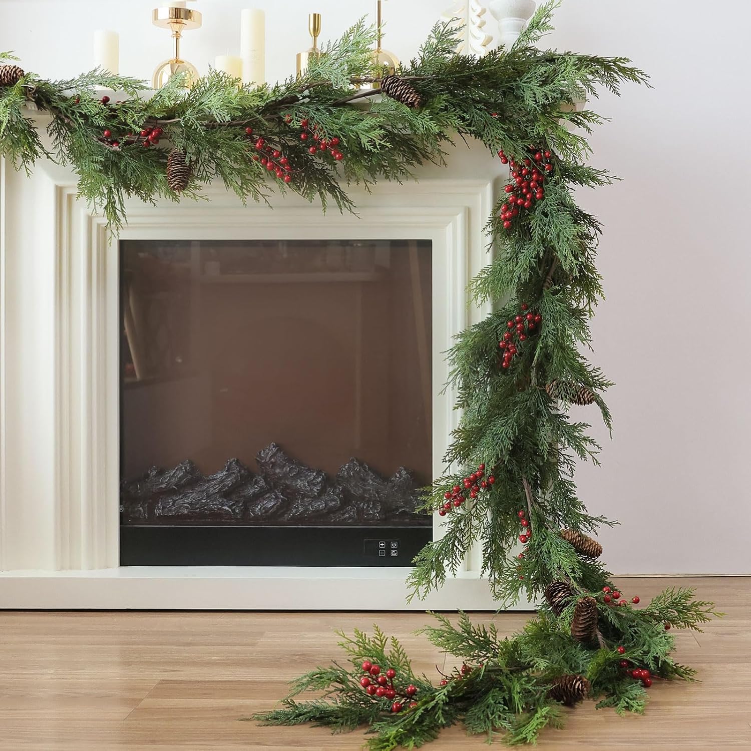 MIZII Christmas Garlands 10FT Artificial Pine Garland with Pinecone Berries Greenery Garland Christmas Decorations for Xmas Fireplace Mantle Home Decor Indoor Outdoor (Garland-10FT)
