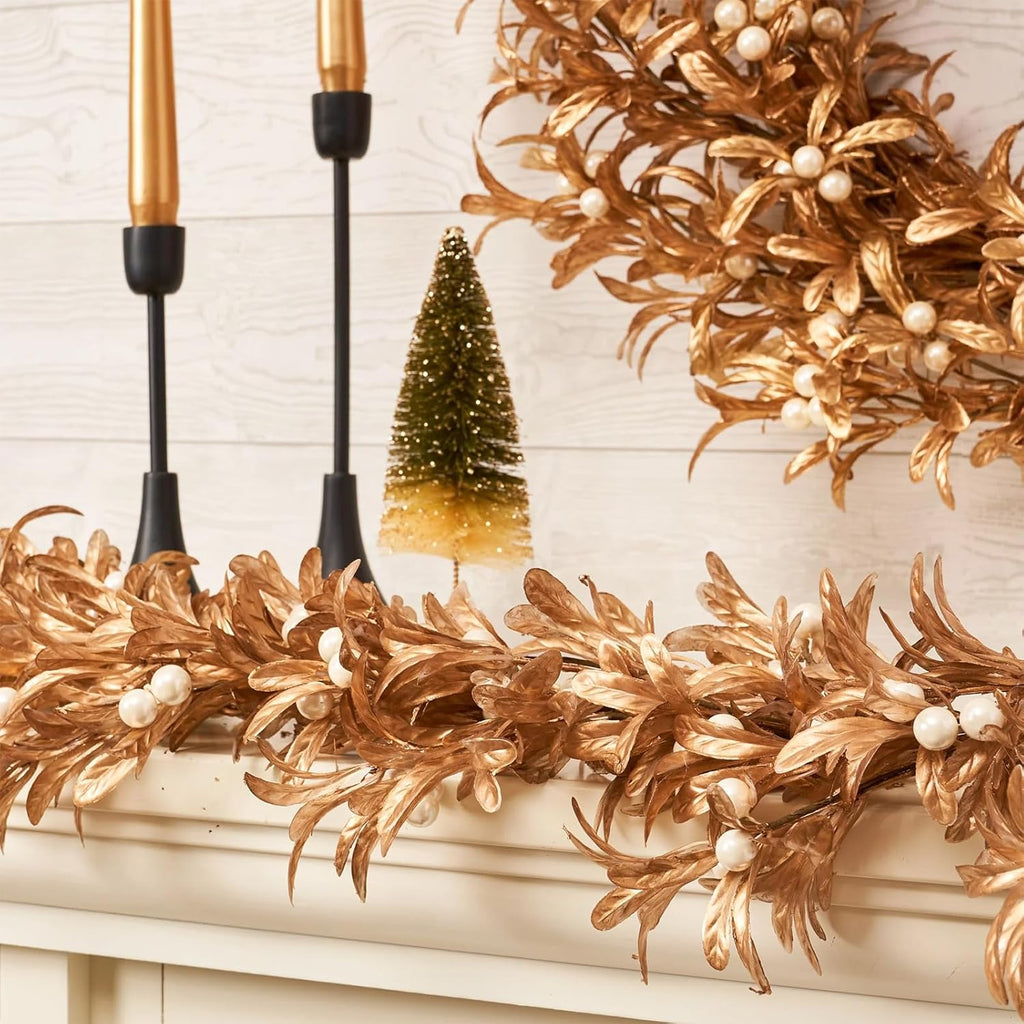 Dingion 15ft Christmas Gold Boxwood Leaf Garland Artificial Leaf Garland with Pearl White Berry for Christmas Fireplace Front Door Stairs Decoration Winter Engagement Birthday Wedding Party Supplies