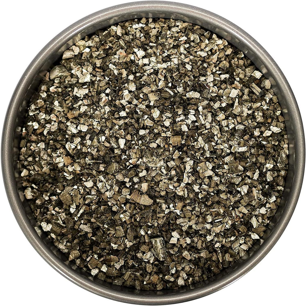 Horticultural Organic Vermiculite by GARDENERA - (Made in Ukraine) - Medium Grade - Natural Soil Additive for Potted Plants, Orchids, Hydroponics, Terrariums (5 Quart)