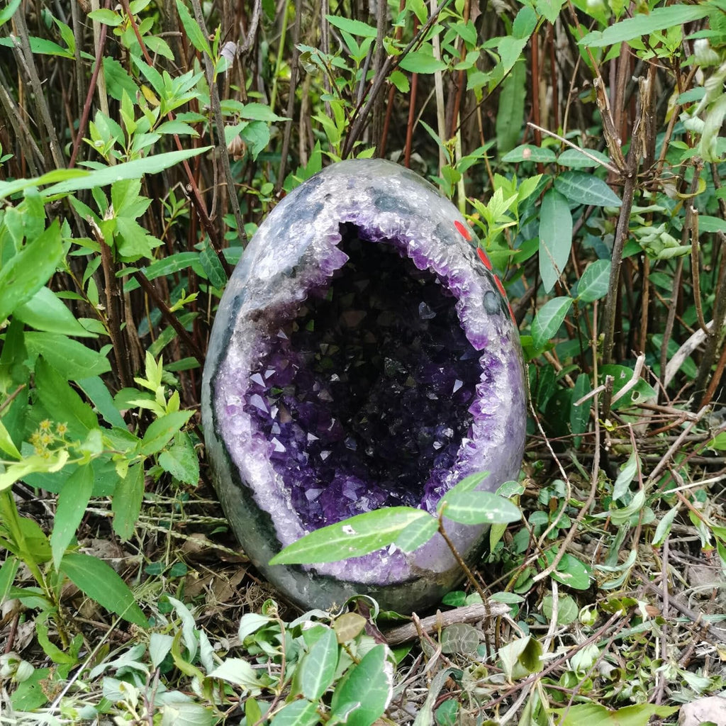 Amethyst Crystal Geode Dinosaur Egg Rock Quartz Cluster Natural Raw Purple Amethyst Stone Real Healing Crystals 3-3.5LB