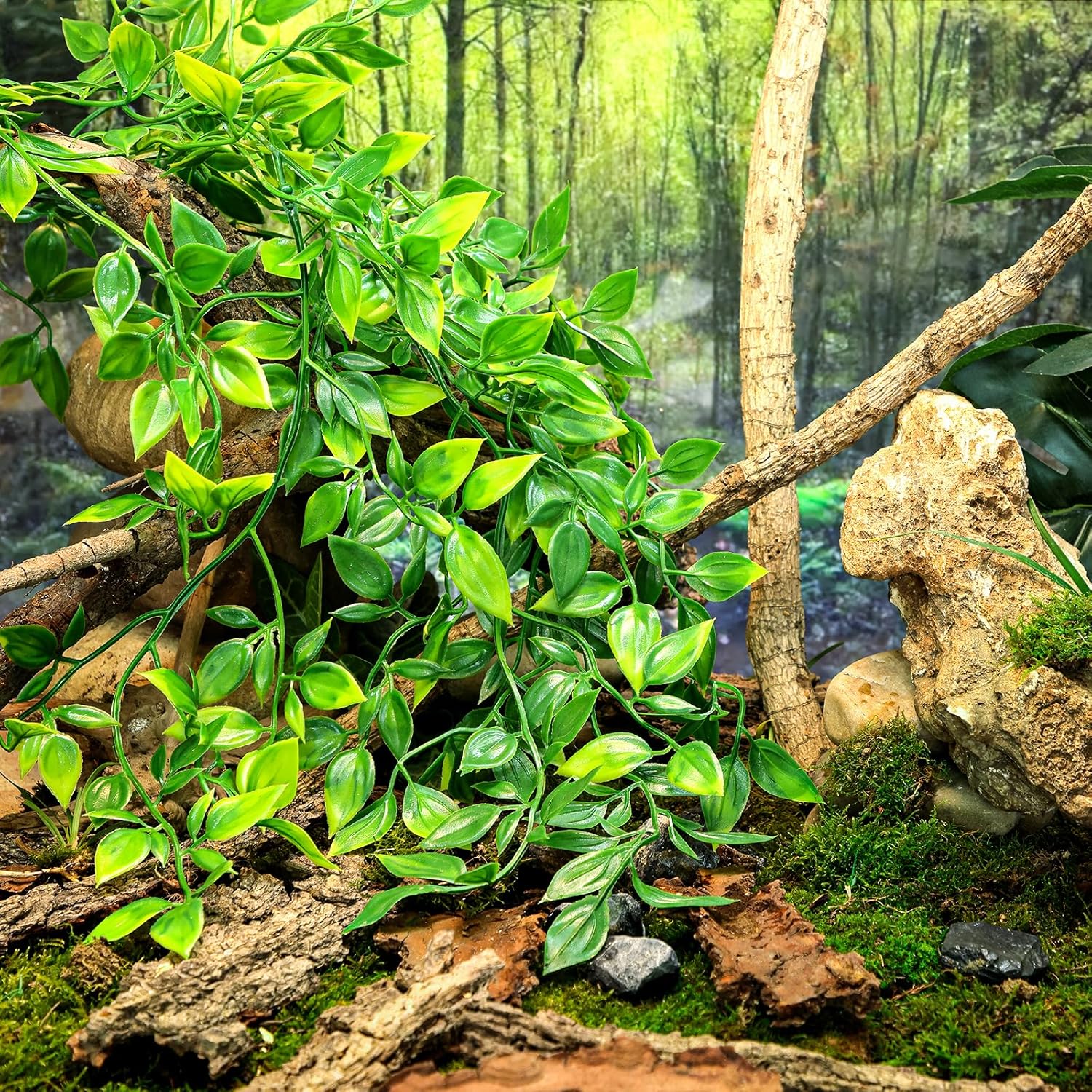 HERCOCCI Reptile Plants, 3 Pack Terrarium Hanging Plants Vines Artificial Leaves Habitat Decorations with Suction Cup for Bearded Dragon Hermit Crab Lizard Snake Geckos Chameleon