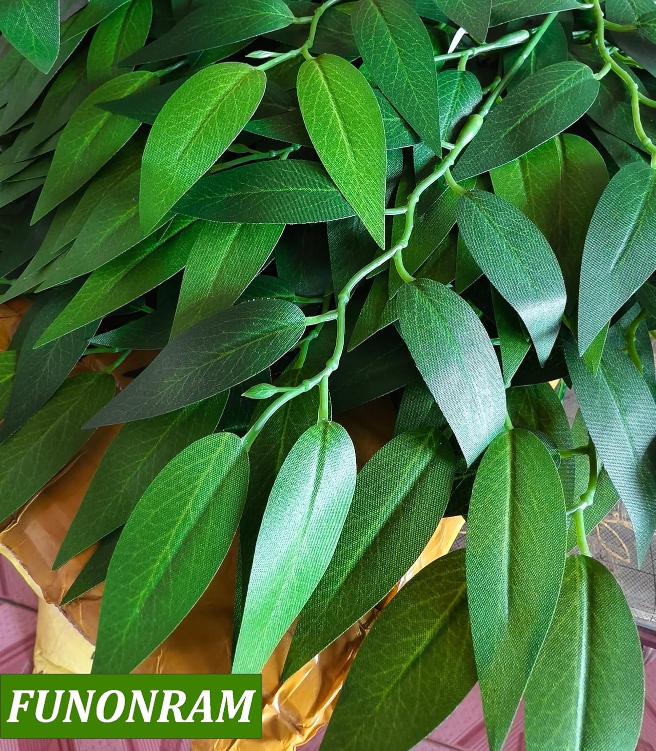 18Pcs Italian Ruscus Greenery Stems Artificial Silk Greenery Leaves Garland Vines Hanging Spray for DIY Wedding Arch Bouquet Filler Table Centerpieces Home Indoor Decor
