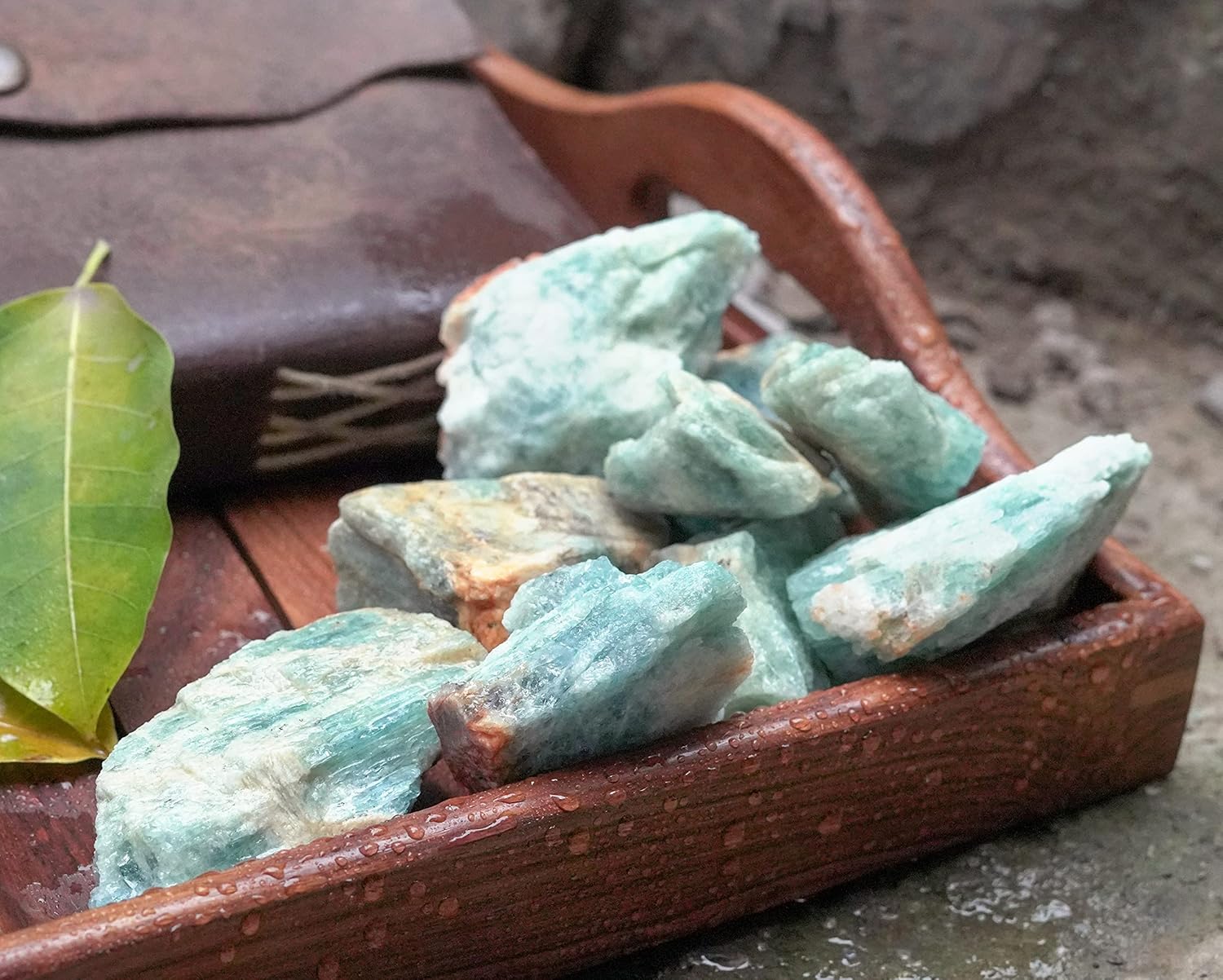 Crocon 1/4 LB Aquamarine Rough Bulk Natural Stone Raw Gemstone Tumbling Cabbing PolishingMining Chakra Balancing Reiki Healing Good Luck Home Office Decor