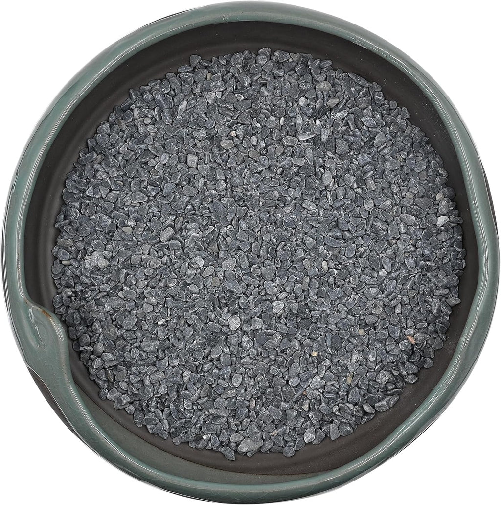 2 LBS Black Pea Gravel, Natural Succulent and Cactus Gravel Pebbles, Pebbles for Indoor Plants, Natural Gardens Mulching, for Houseplants, for Aquarium Gravel, to Maintain Soil Aeration(4-6mm)