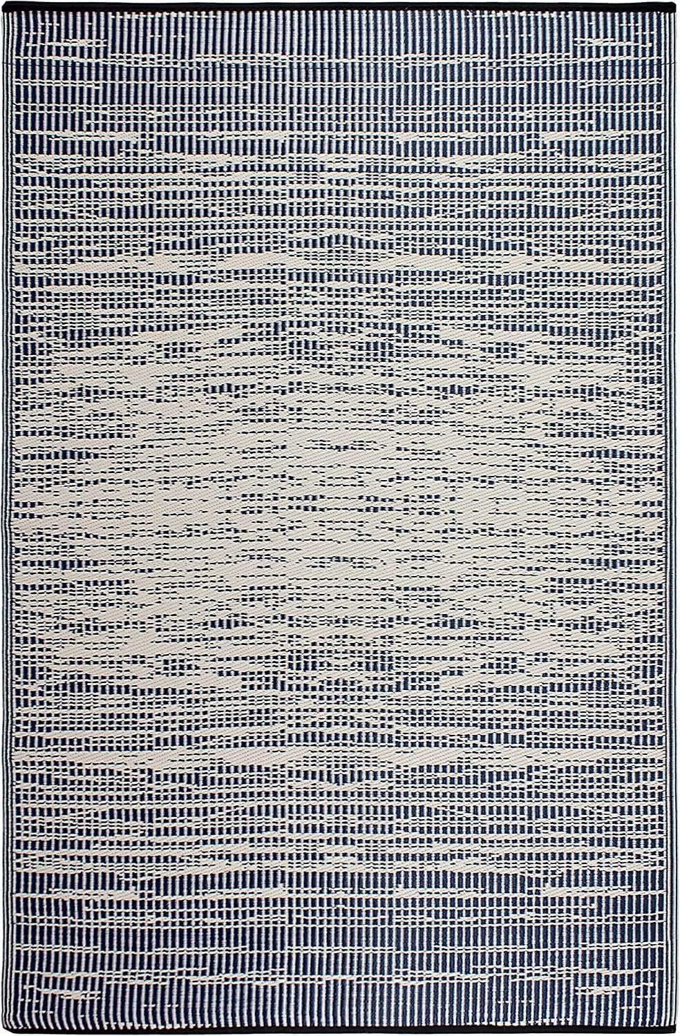 Fab Habitat Outdoor Rug - Waterproof, Fade Resistant, Crease-Free - Premium Recycled Plastic - Distressed Abstract Stripes - Patio, Deck, Porch, Balcony, Laundry Room - Brooklyn - Blue - 4 x 6 ft