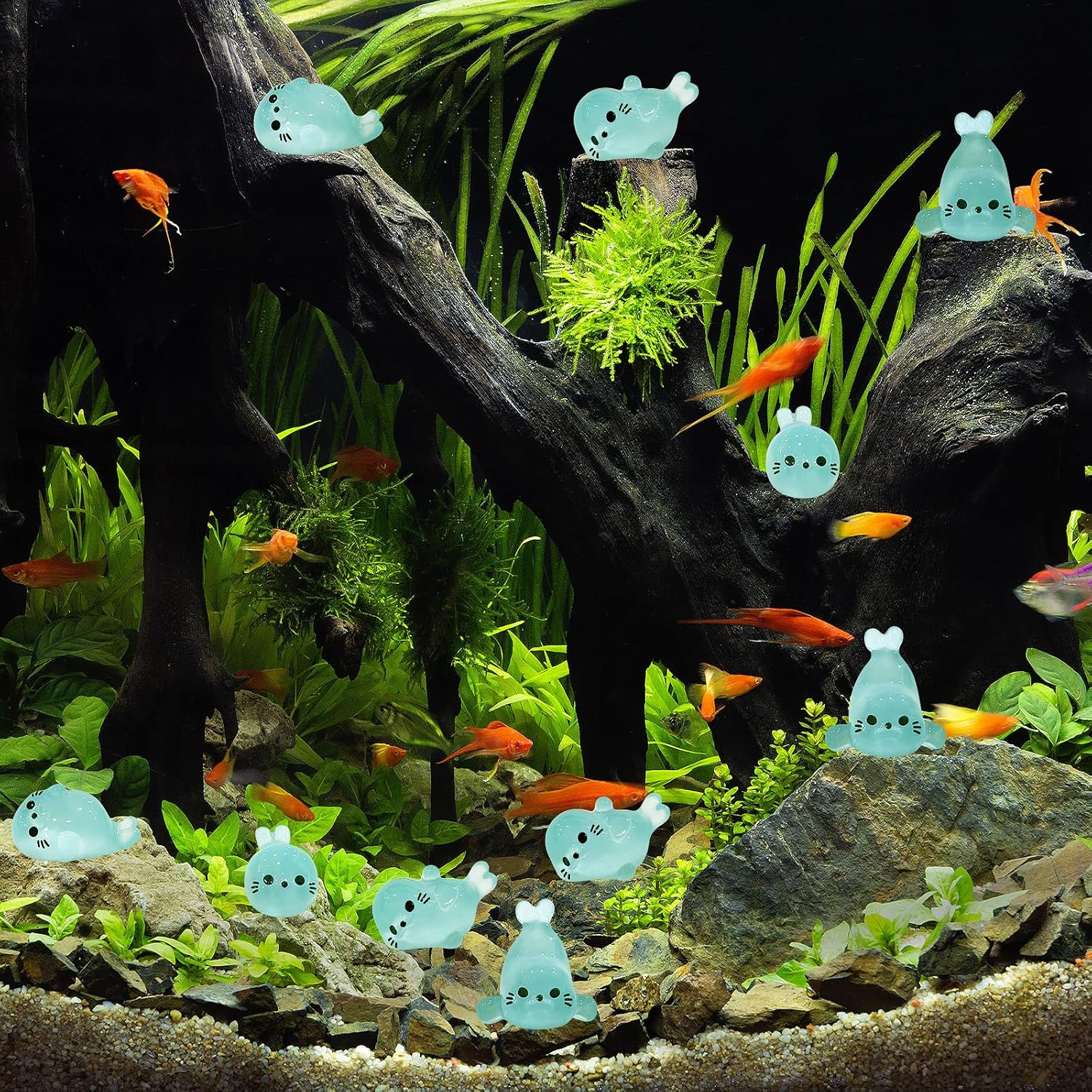 100Pcs Glow in The Dark Mini Seal Figurines Cute Luminous Resin Sea Animals 4 Styles Seal Pup DIY Tiny Ocean Creatures for Fairy Garden Aquarium Decor