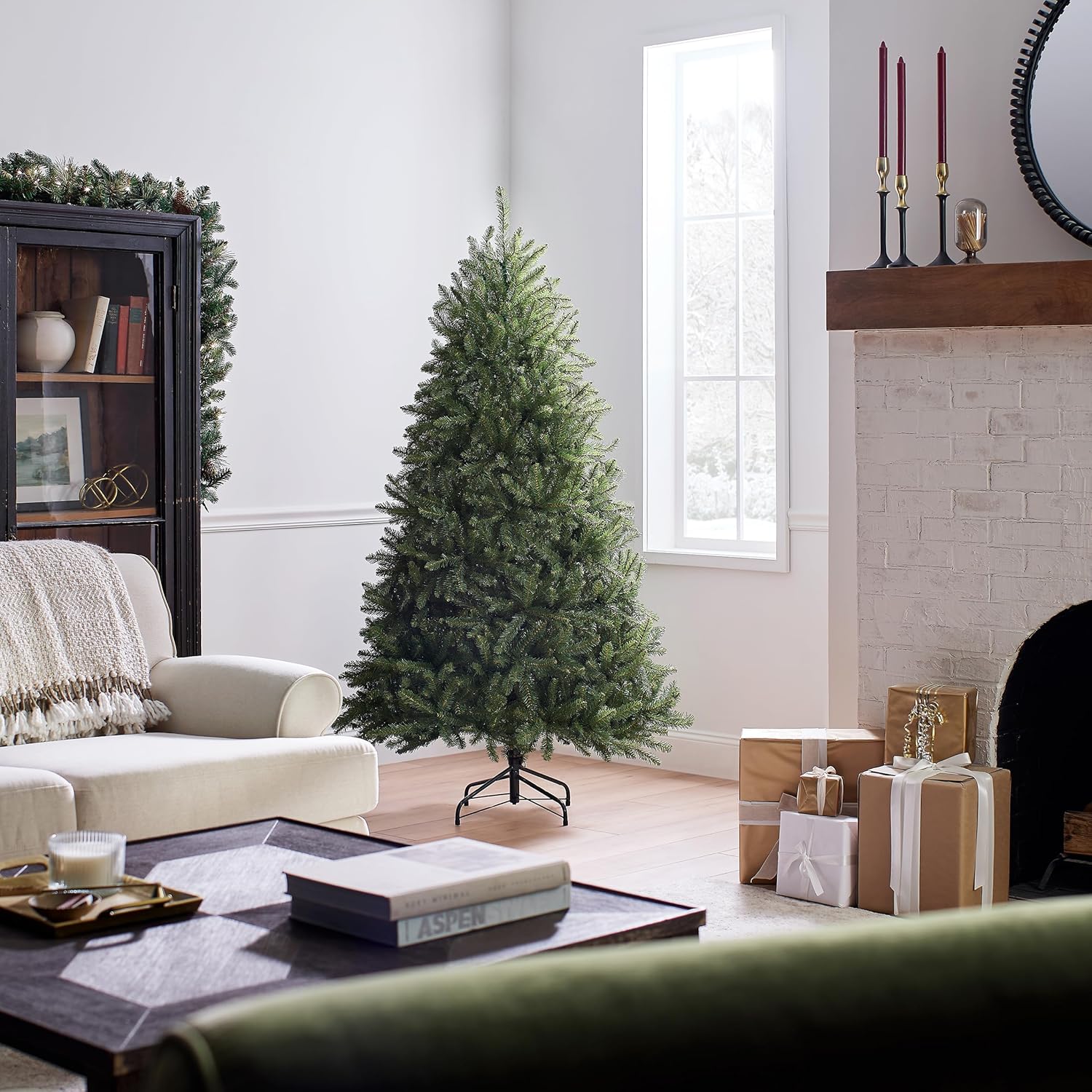 National Tree Company 6 ft Unlit Dunhill Fir Artificial Full Christmas Tree, 1,430 Tips, Includes Stand, Green