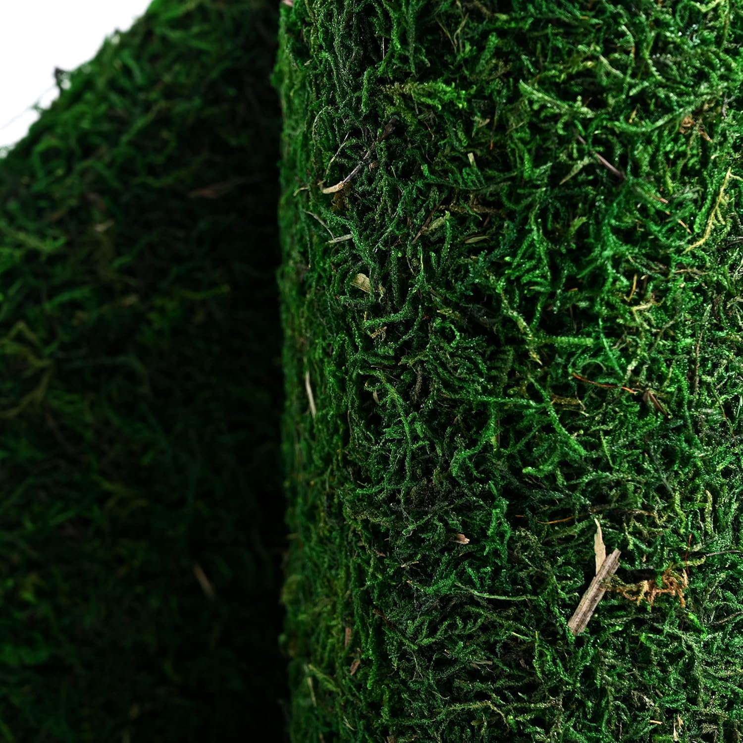 Fake Moss Roll, Moss Table Runner for Crafts,Green Moss Mat for Wedding Party, Fairy Garden, Enchanted Forest Decor ((12" x 71" Moss Roll))