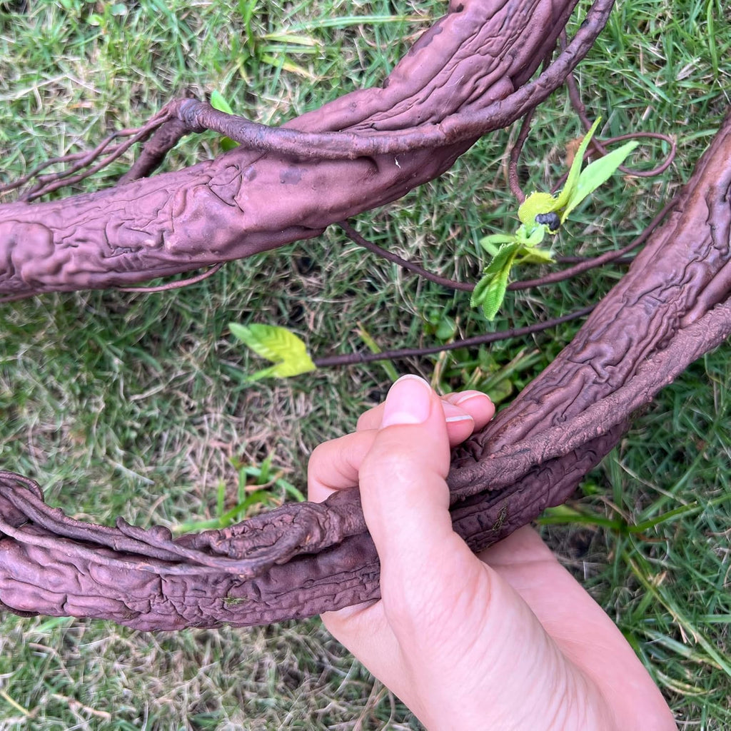 Bendable Artificial Tree Thick Trunk Twigs Cane Climbing Vine Branches 6Ft Faux Plant Garland with Leaves for Home Wedding Garden Wall Hanging Decoration 1PC