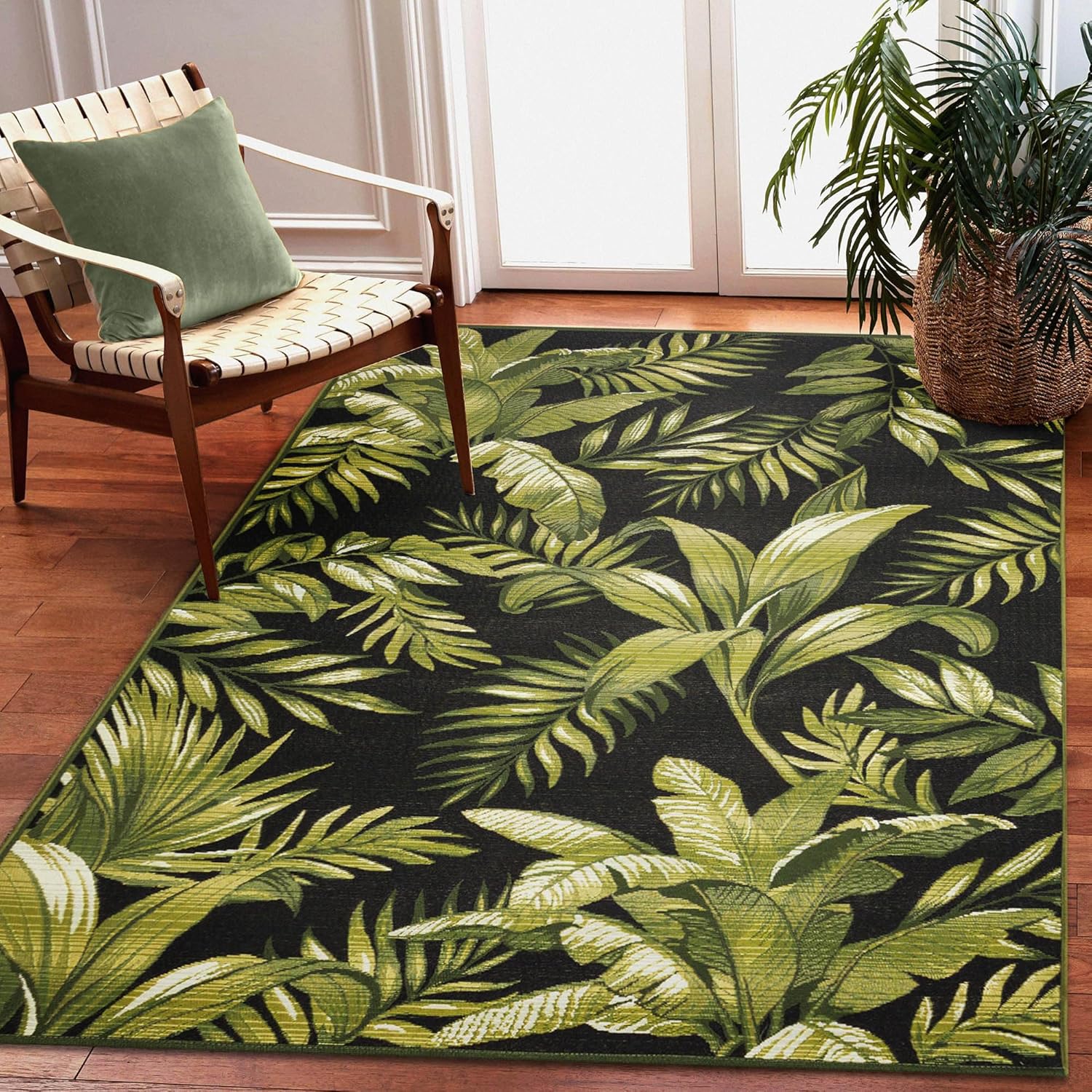 Liora Manne Marina Indoor/Outdoor Power Loomed Synthetic Blend Low Profile Area Rug - Transitional Graphic Botanical Beach Camping (Jungle Leaves Black) (7'10" x 9'10")