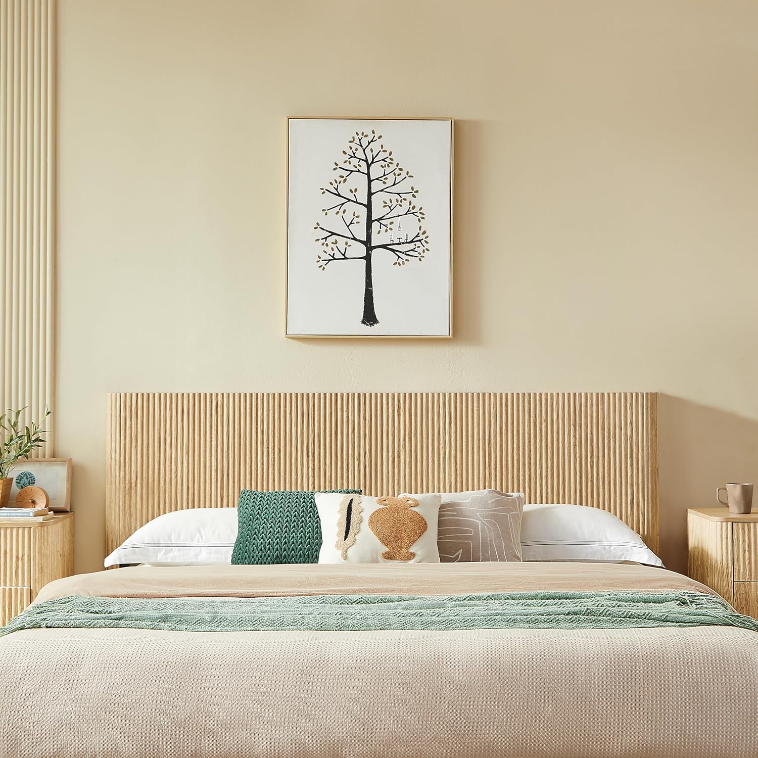 KEIKI King Size Wood Platform Bed Bedframe with Lift Up Hydraulic Storage,Corrugated Curved Lines Design for Bedroom