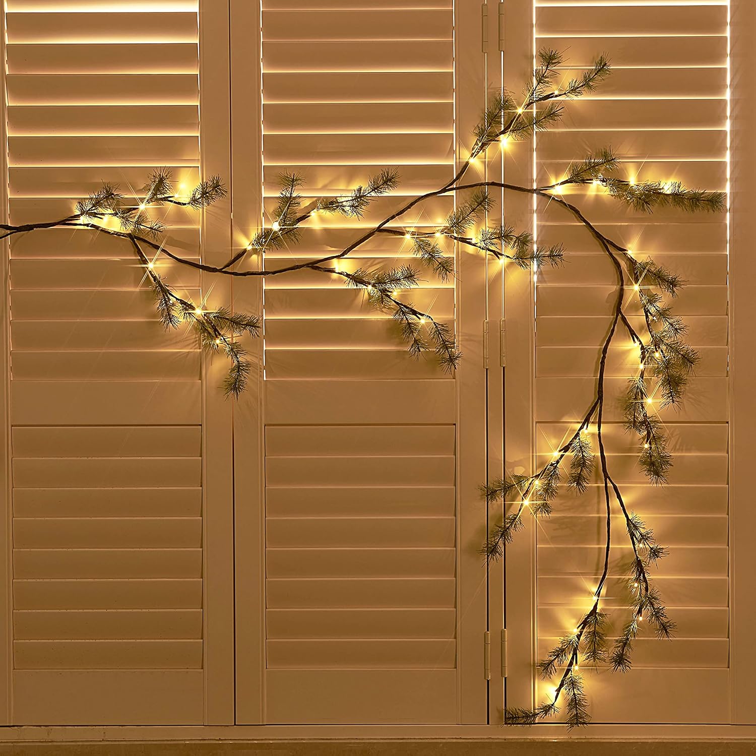 Hairui Lighted Pine Garland Battery Operated with Timer 6FT 48 Lights, Christmas Garland with Lights for Indoor Outdoor Home Holiday Decoration