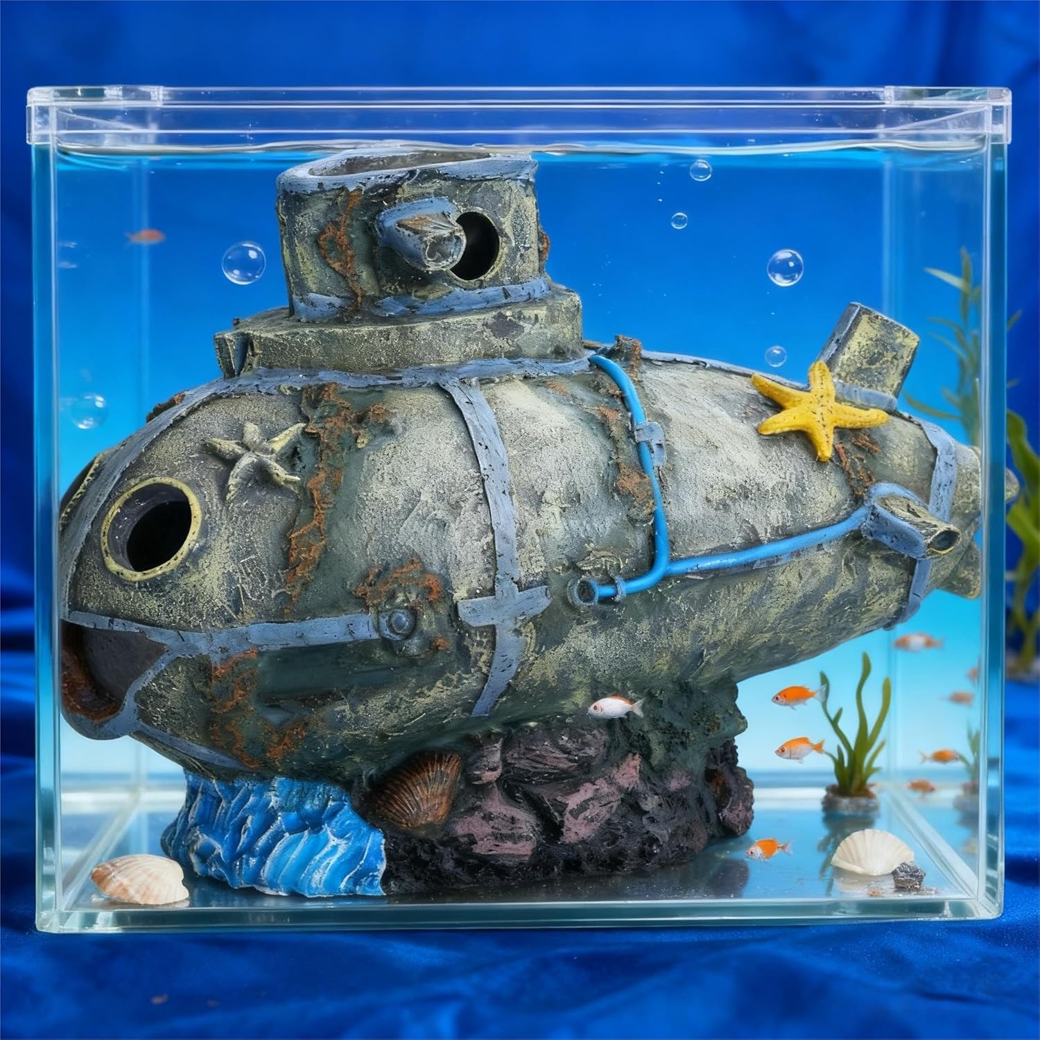 Aquarium Submarine Shipwreck Decor, Realistic Resin Sunken Ship Ornament, Fish Hideout Tank Accessory for Underwater Styling