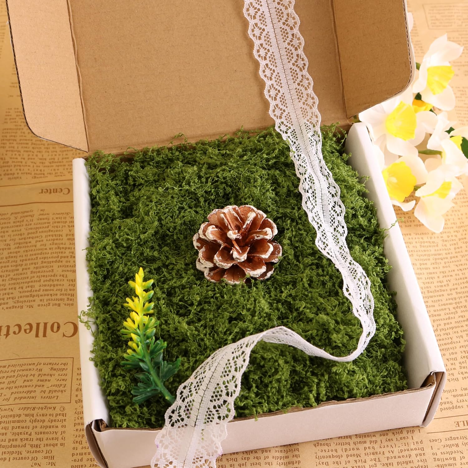 Caiyjhao Green Simulated Moss, Forest Colored Filamentous Artificial Grass, Used for Landscape Production, Mural Art, Easter, Artificial Green Plant Decoration, Any DIY Crafts (Dark Green 3.5oz)