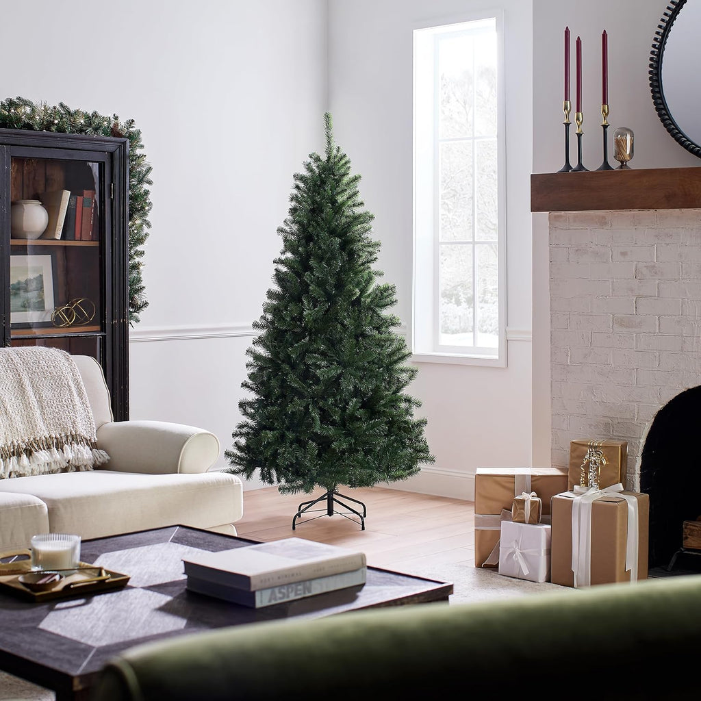 National Tree Company 6 ft Unlit North Valley Spruce Artificial Christmas Tree, 680 Tips, Includes Stand, Green