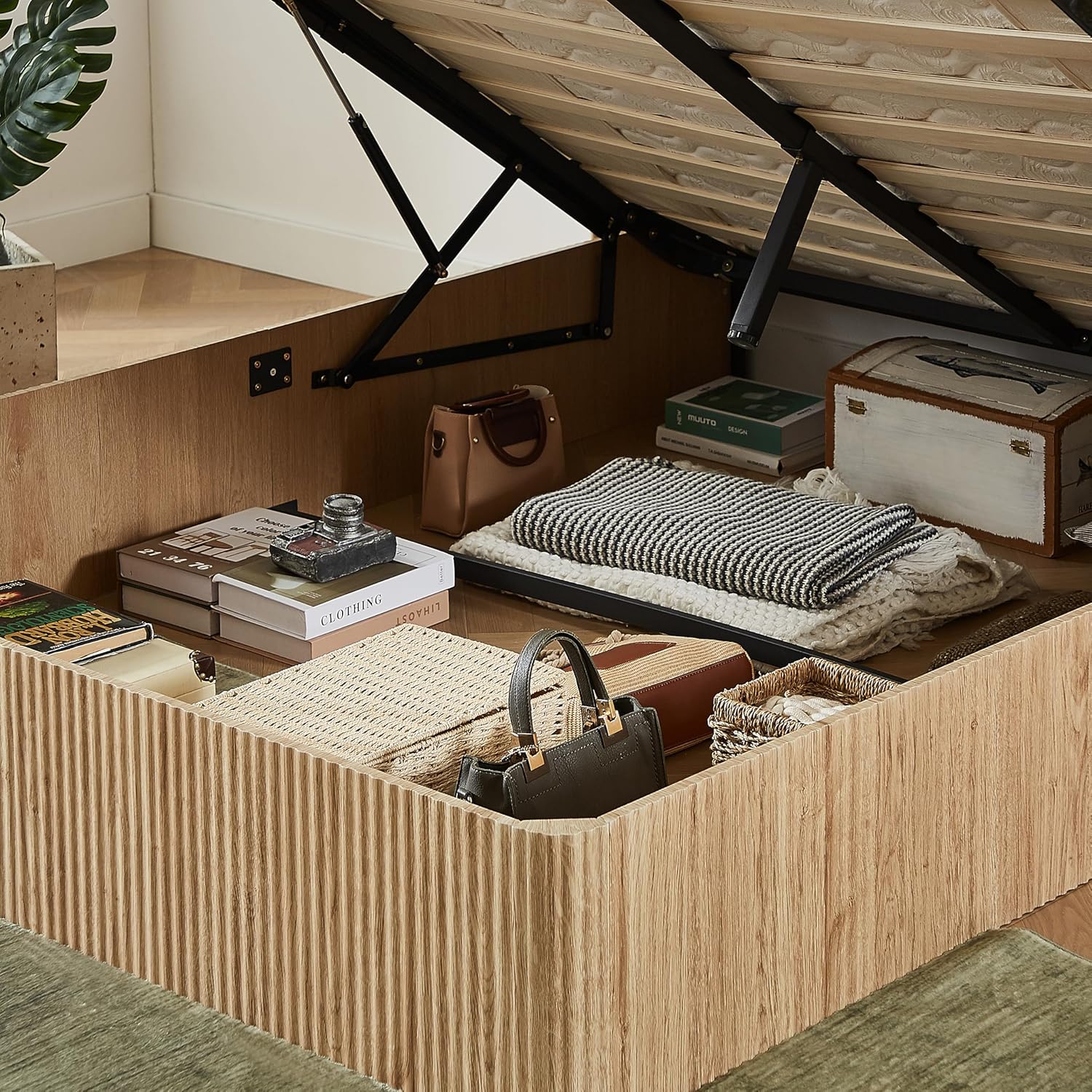 KEIKI Queen Size Wood Platform Bed Bedframe with Lift Up Hydraulic Storage,Corrugated Curved Lines Design for Bedroom