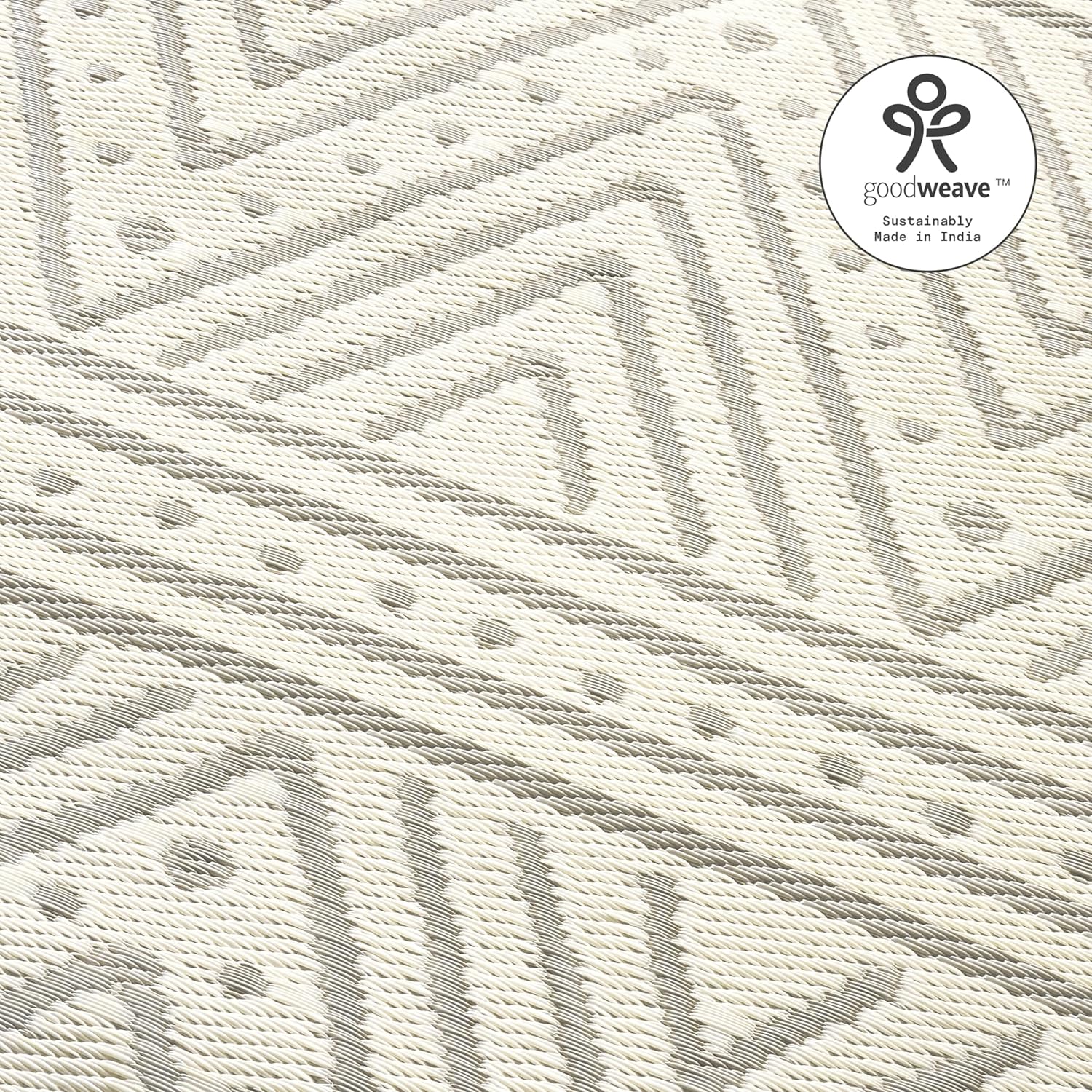 Fab Habitat Chevron Outdoor Rug - Waterproof, Fade Resistant, Crease-Free - Premium Recycled Plastic - Striped - Patio, Porch, Deck, Balcony - Patan - Beige - 5 x 8 ft